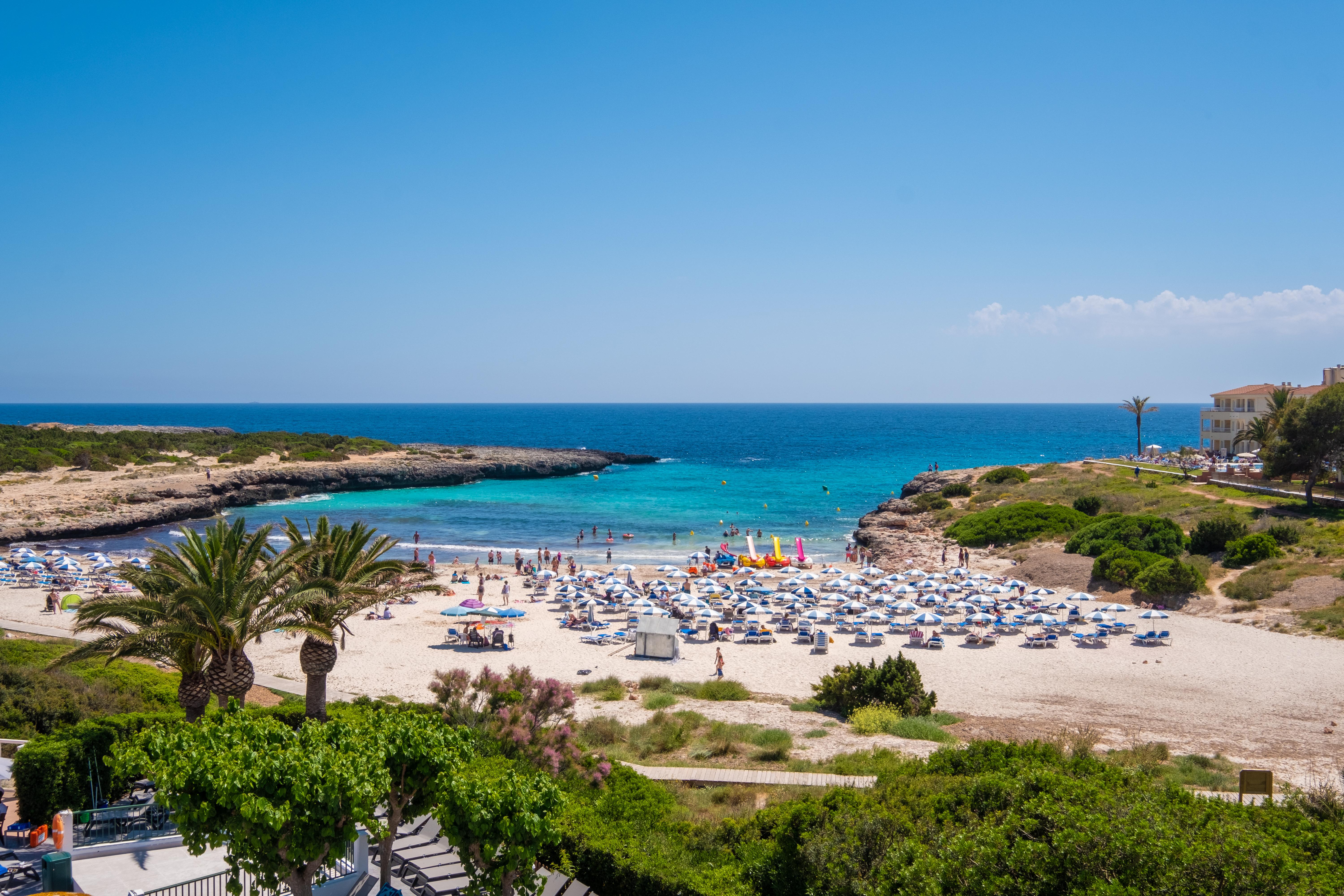 Fergus Style Carema Aparthotel 4*