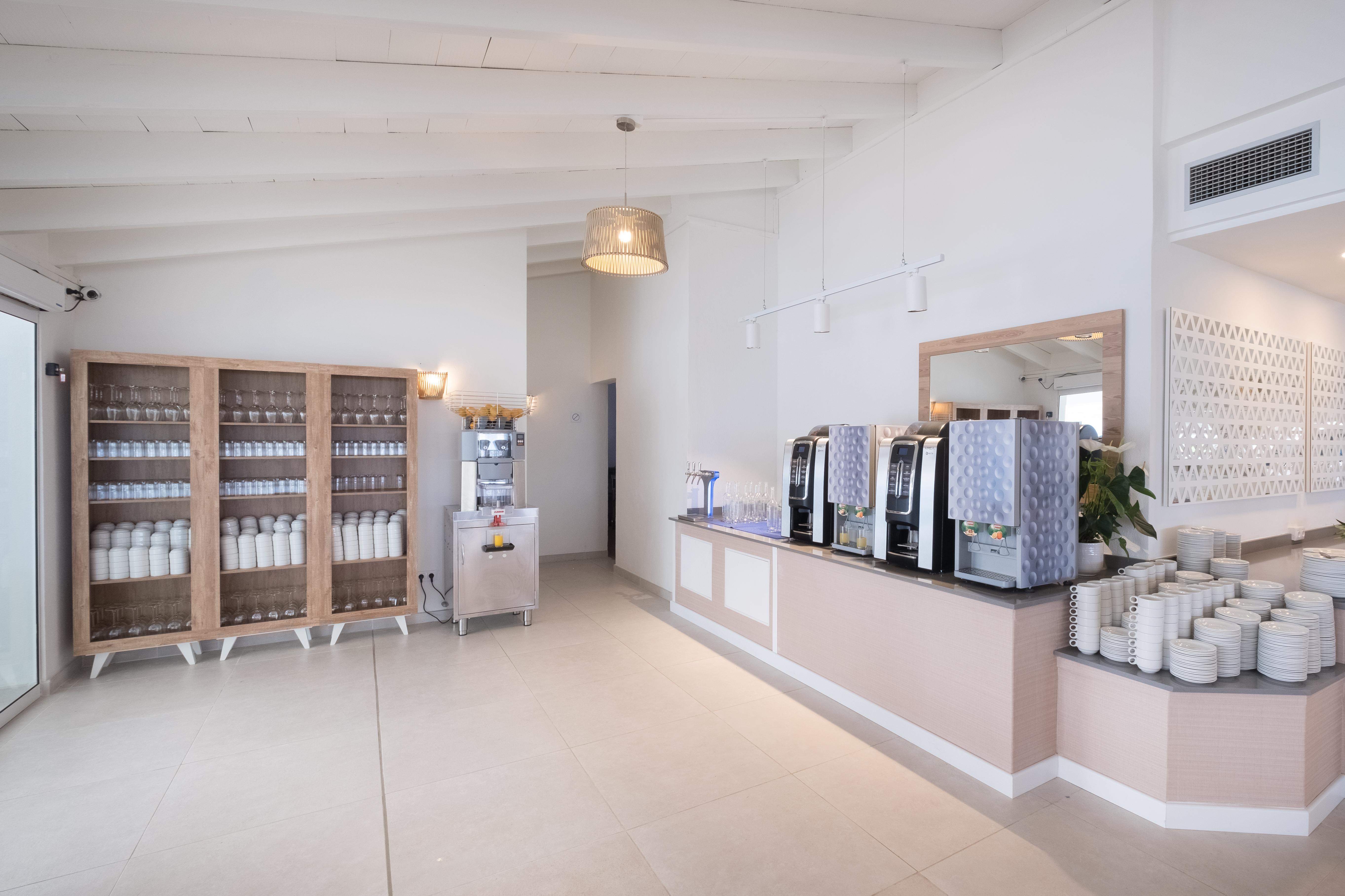 Aparthotel Fergus Style Carema 4*