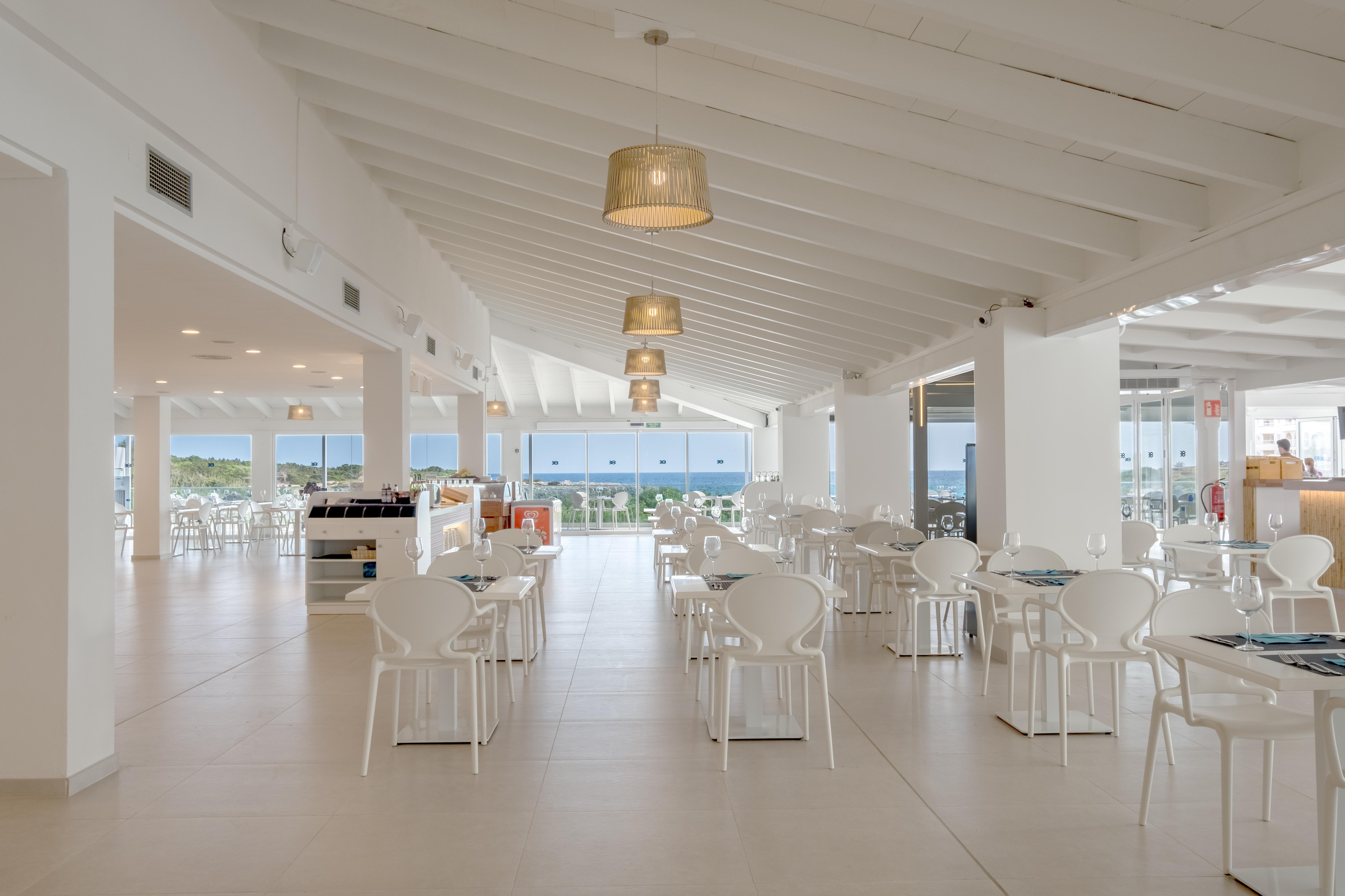 Aparthotel Fergus Style Carema Cala'N Bosch (Menorca)