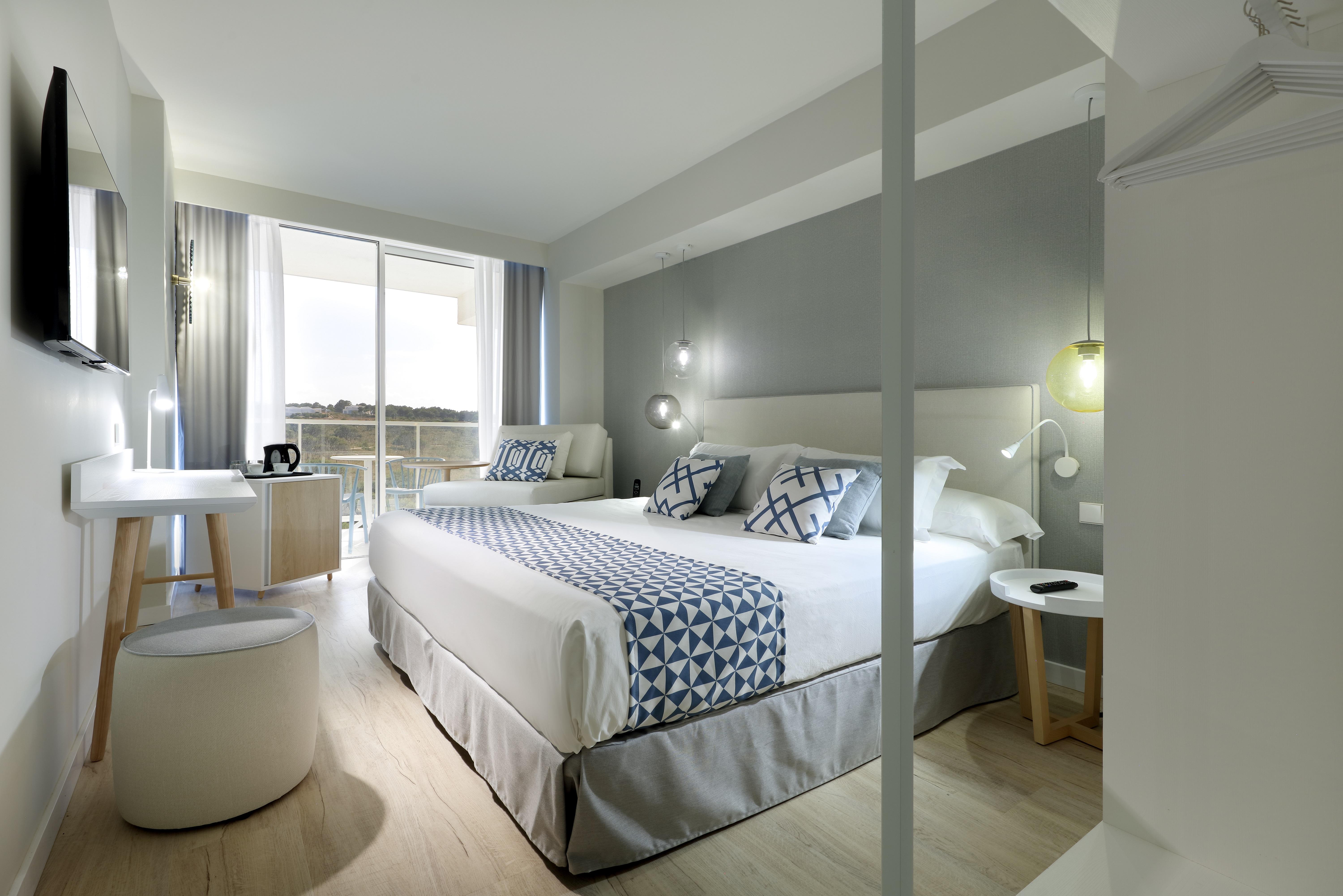 Palladium Menorca 4* Arenal d'en Castell