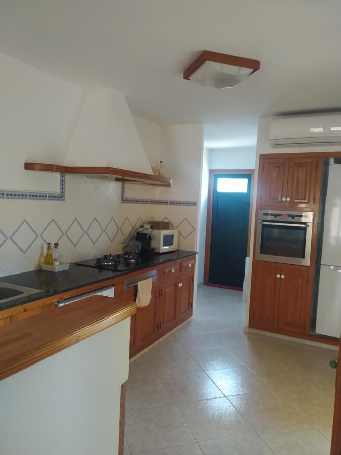 Casa Familiar Con Piscina, Cerca De La Playa Holiday home *