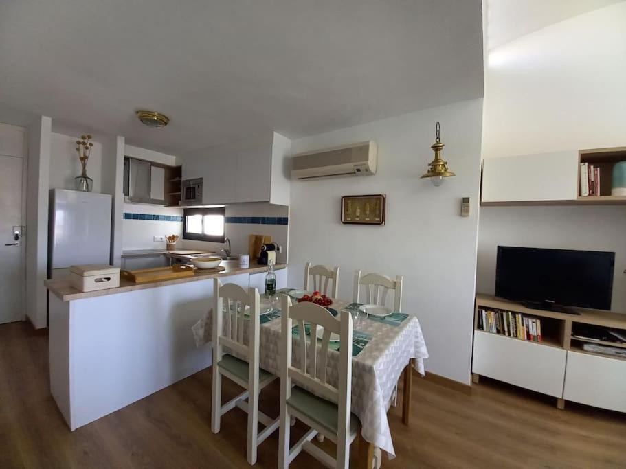 Precioso En Complejo Con Piscina Apartment Cala'N Bosch (Menorca)