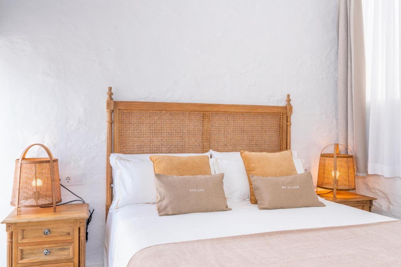 Encant De Boutique Hotel 4*
