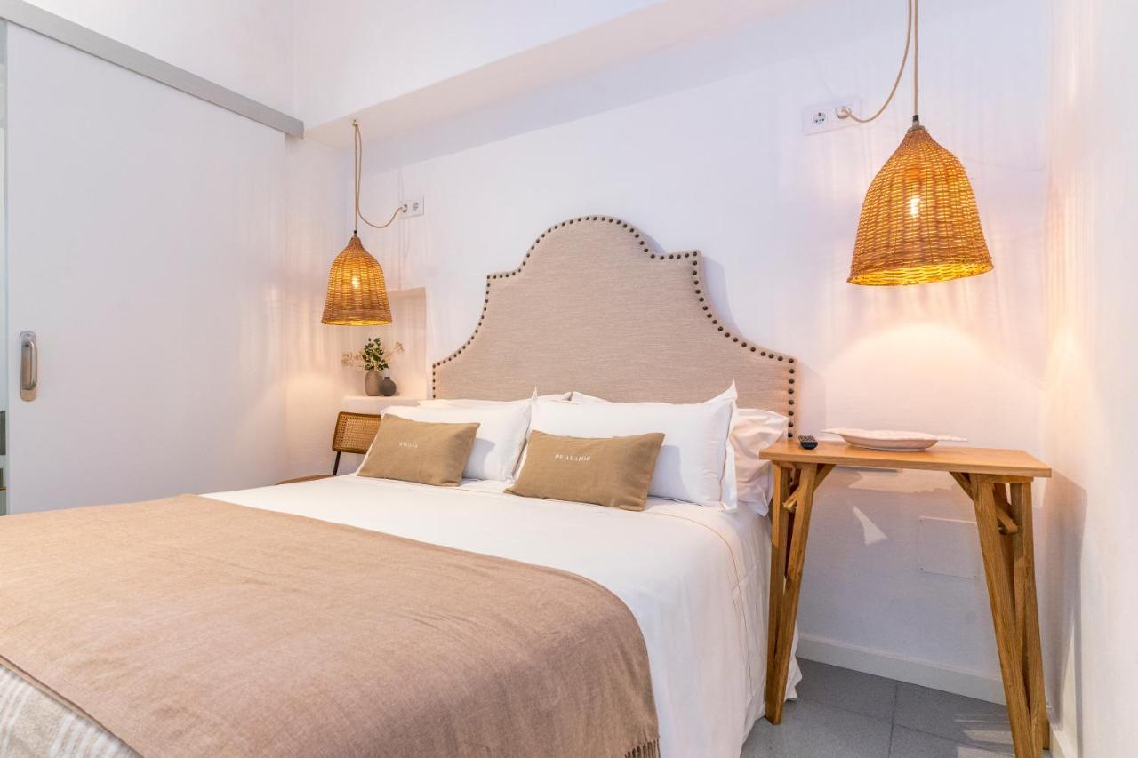 Hotel Encant De Boutique 4*