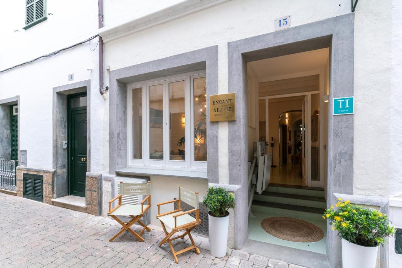 Encant De Boutique Hotel 4*