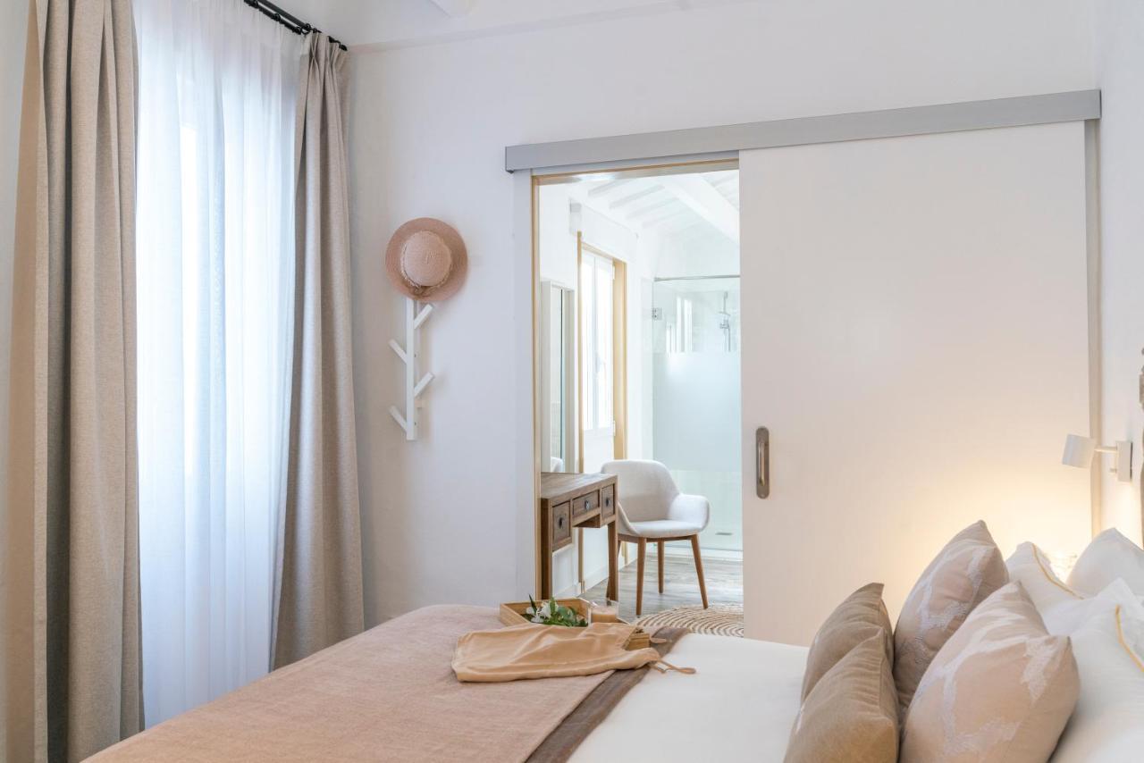 Encant De Boutique Hotel