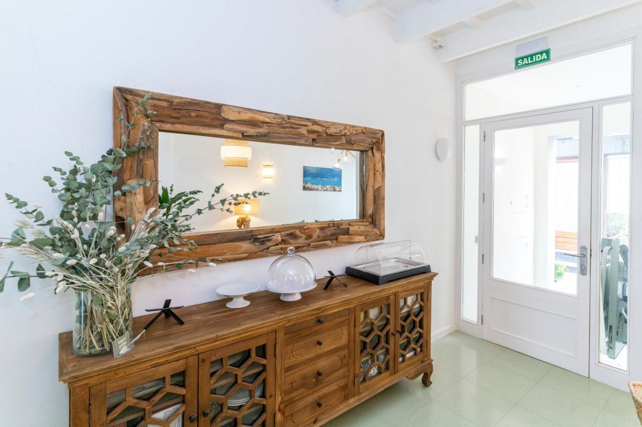 Encant De Boutique Hotel 4*