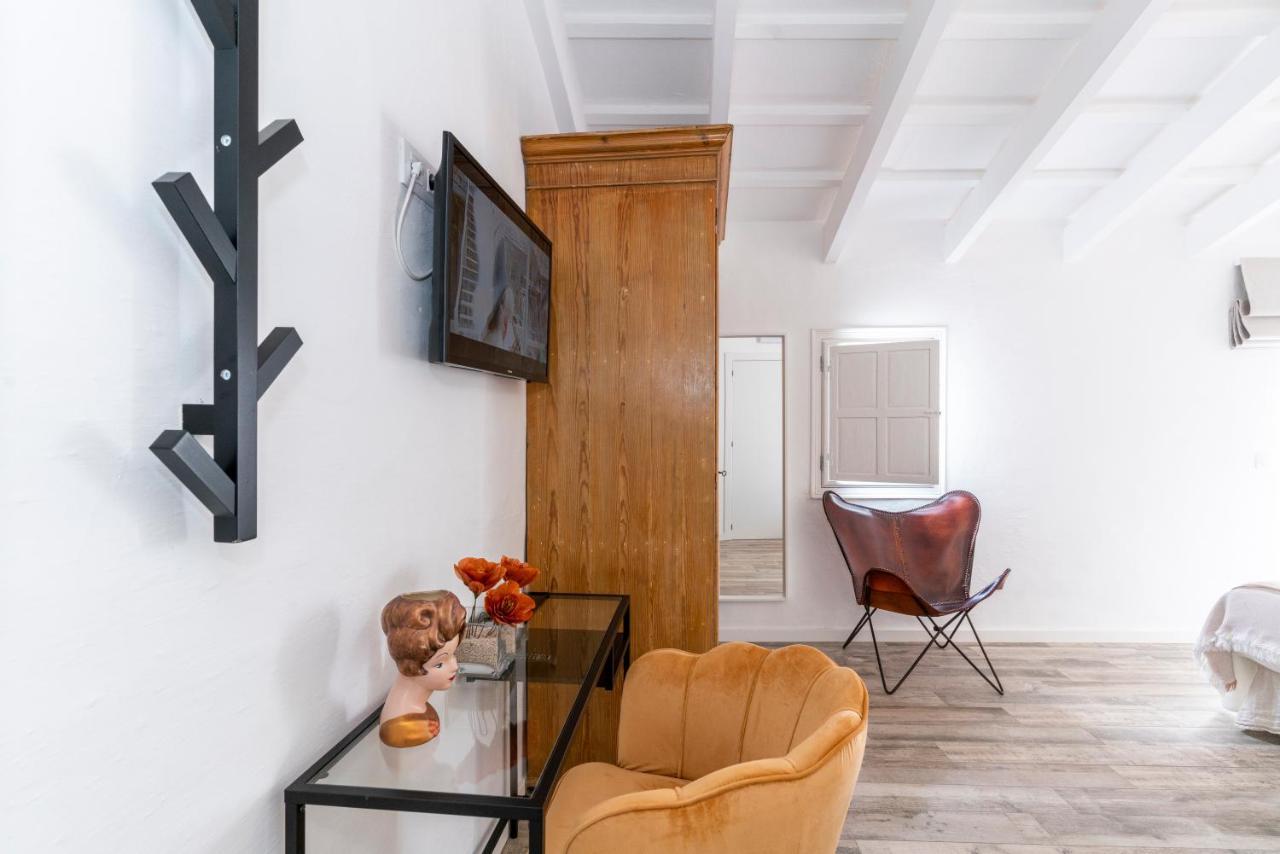 Encant De Boutique 4*