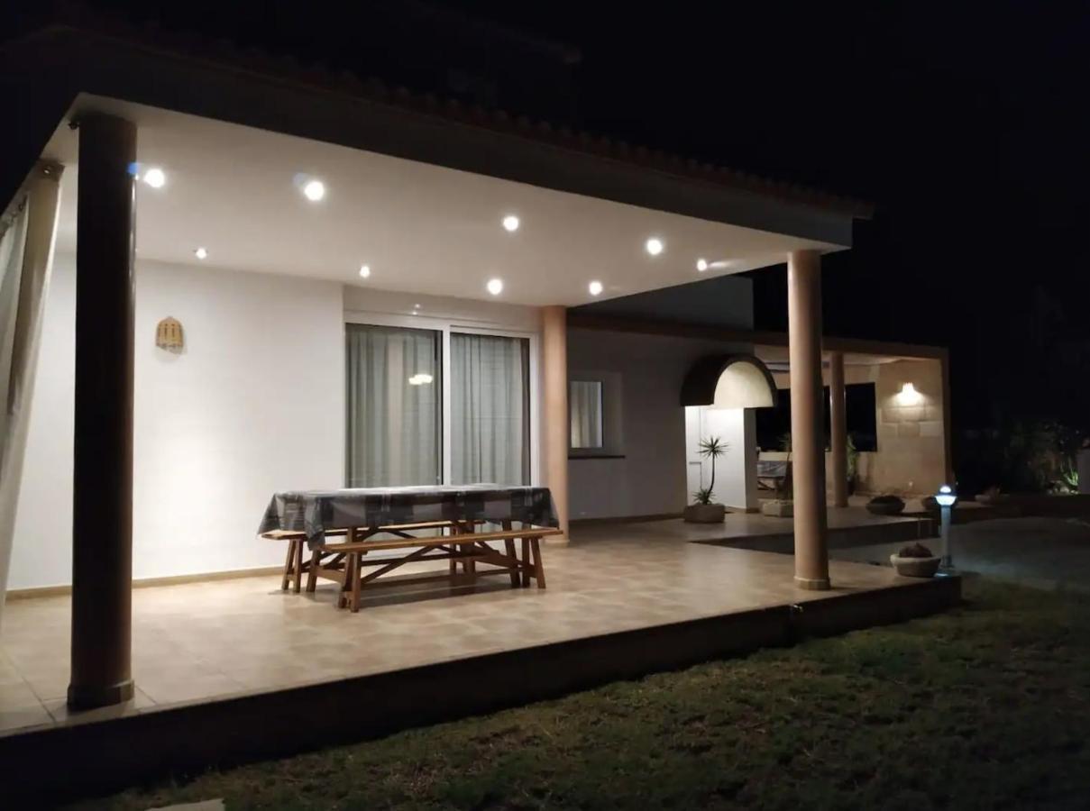 Caules Bagur Villa *