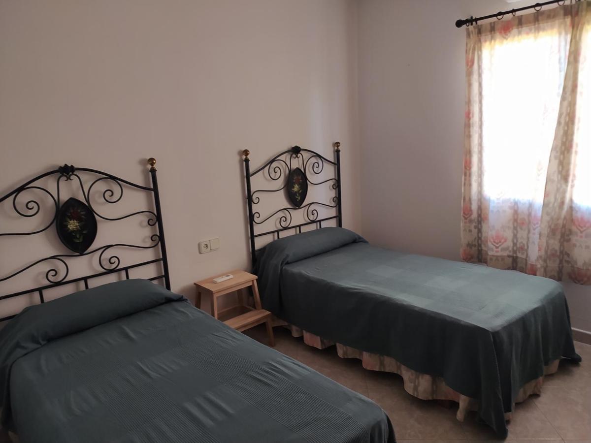 Casa Familiar Con Piscina, Cerca De La Playa