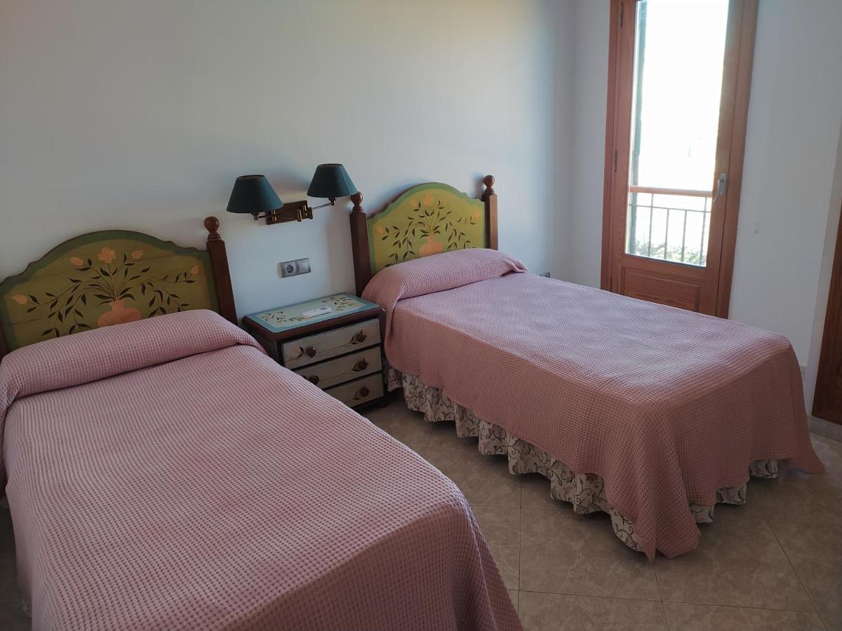 Casa Familiar Con Piscina, Cerca De La Playa