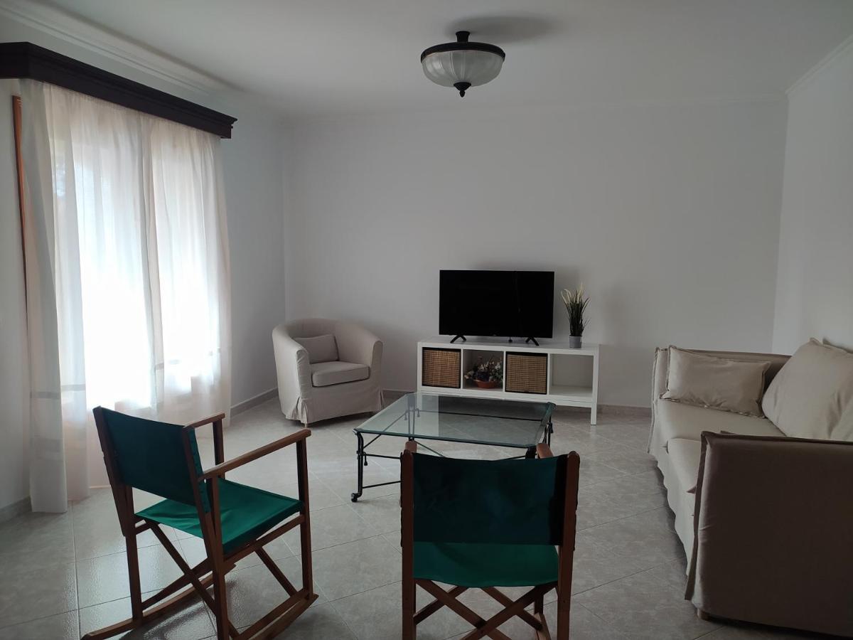 Casa Familiar Con Piscina, Cerca De La Playa Holiday home *