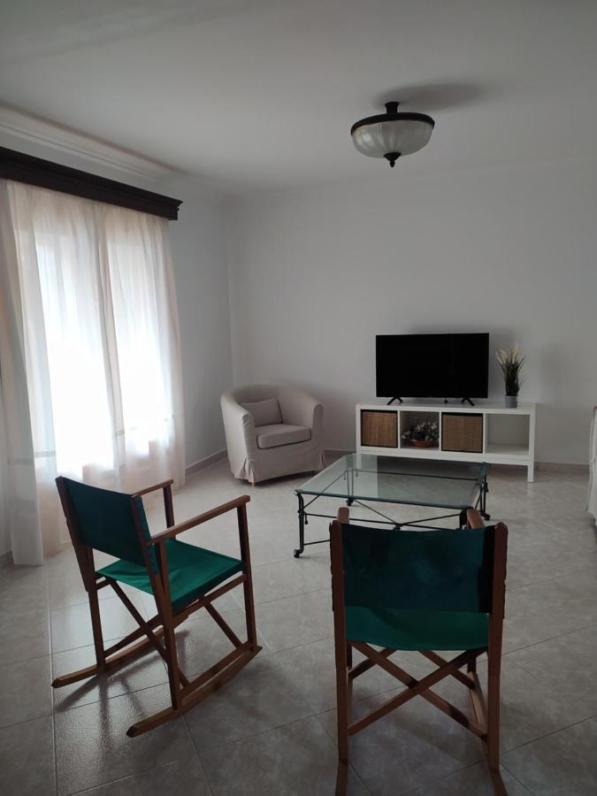Casa Familiar Con Piscina, Cerca De La Playa *
