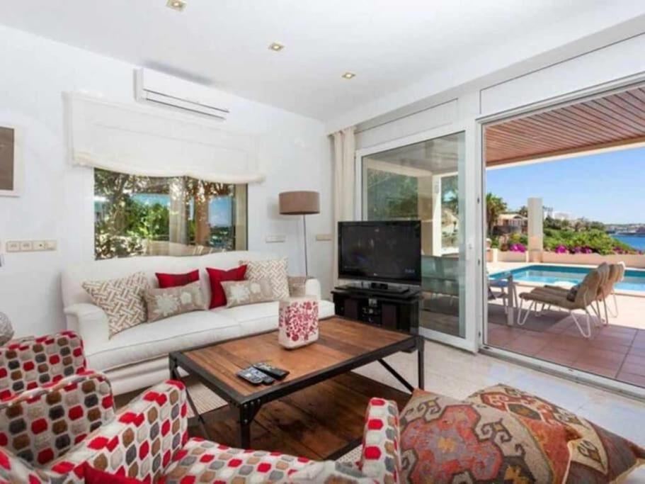 Lantana Lujo Y Estilo Con Vistas únicas Al Puerto De Mahón Villa *