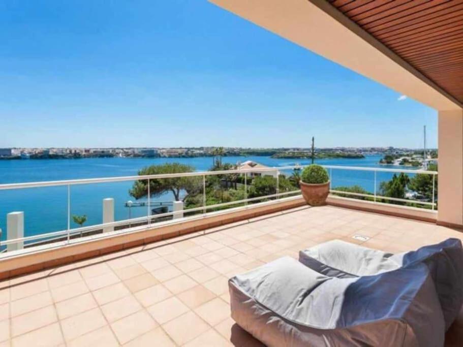 Villa Lantana Lujo Y Estilo Con Vistas únicas Al Puerto De Mahón