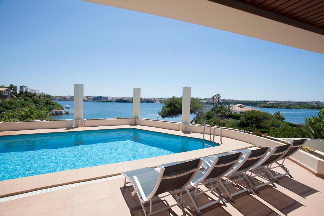 Villa Lantana Lujo Y Estilo Con Vistas únicas Al Puerto De Mahón