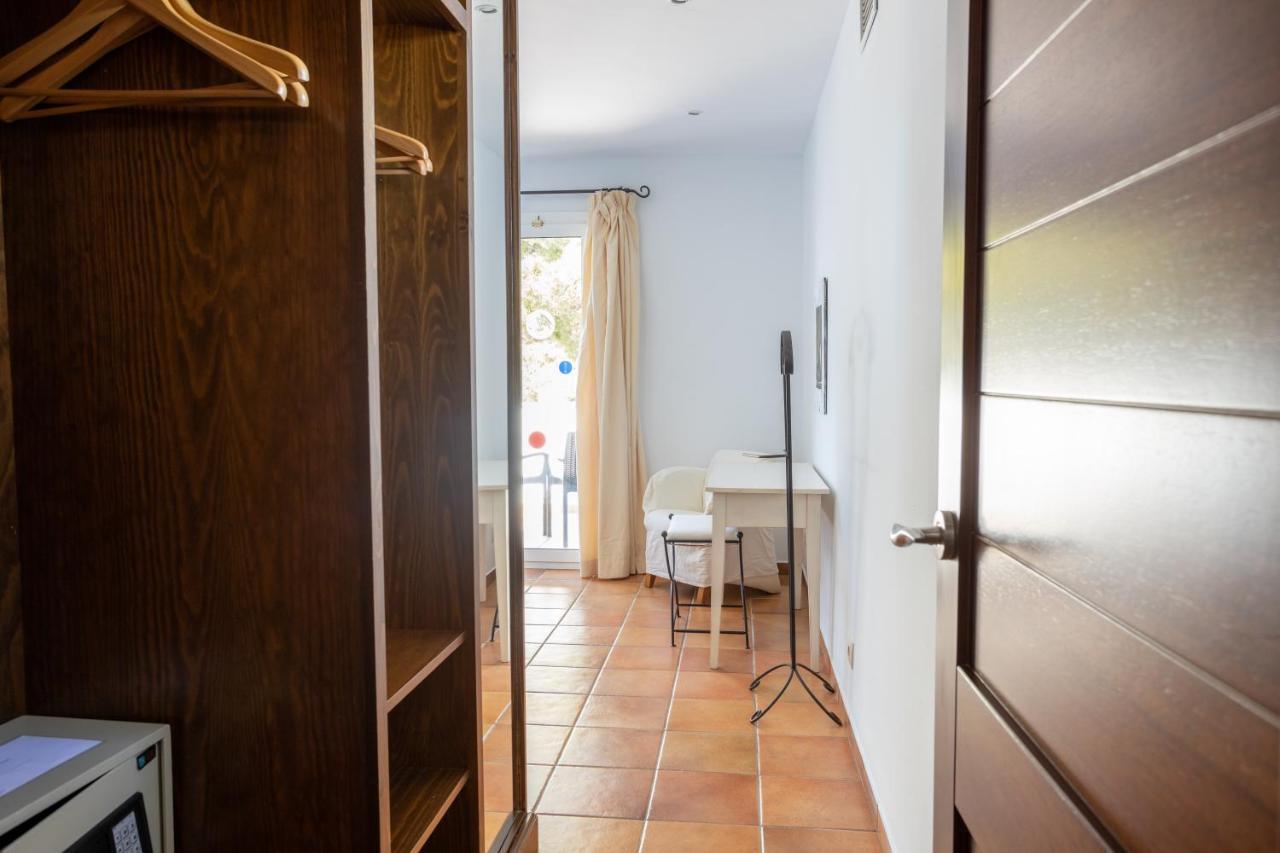 Villa Finesse By Menorcarentals