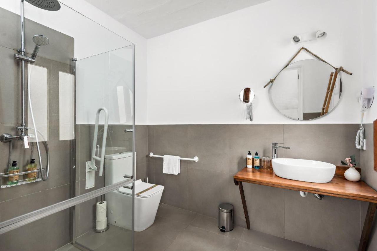 Boutique Ses 5 Claus Hotel 3*