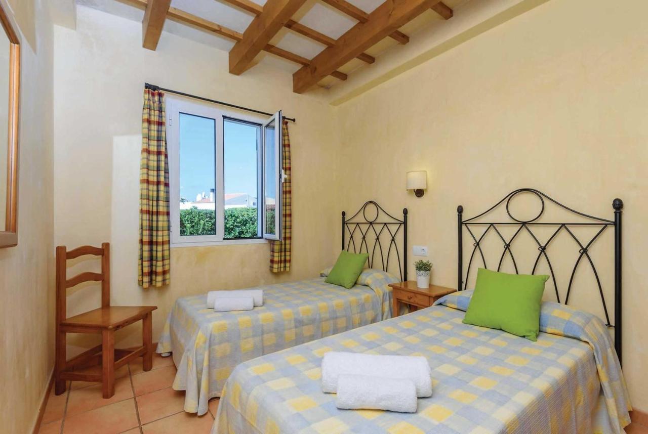Villa Sullastres *