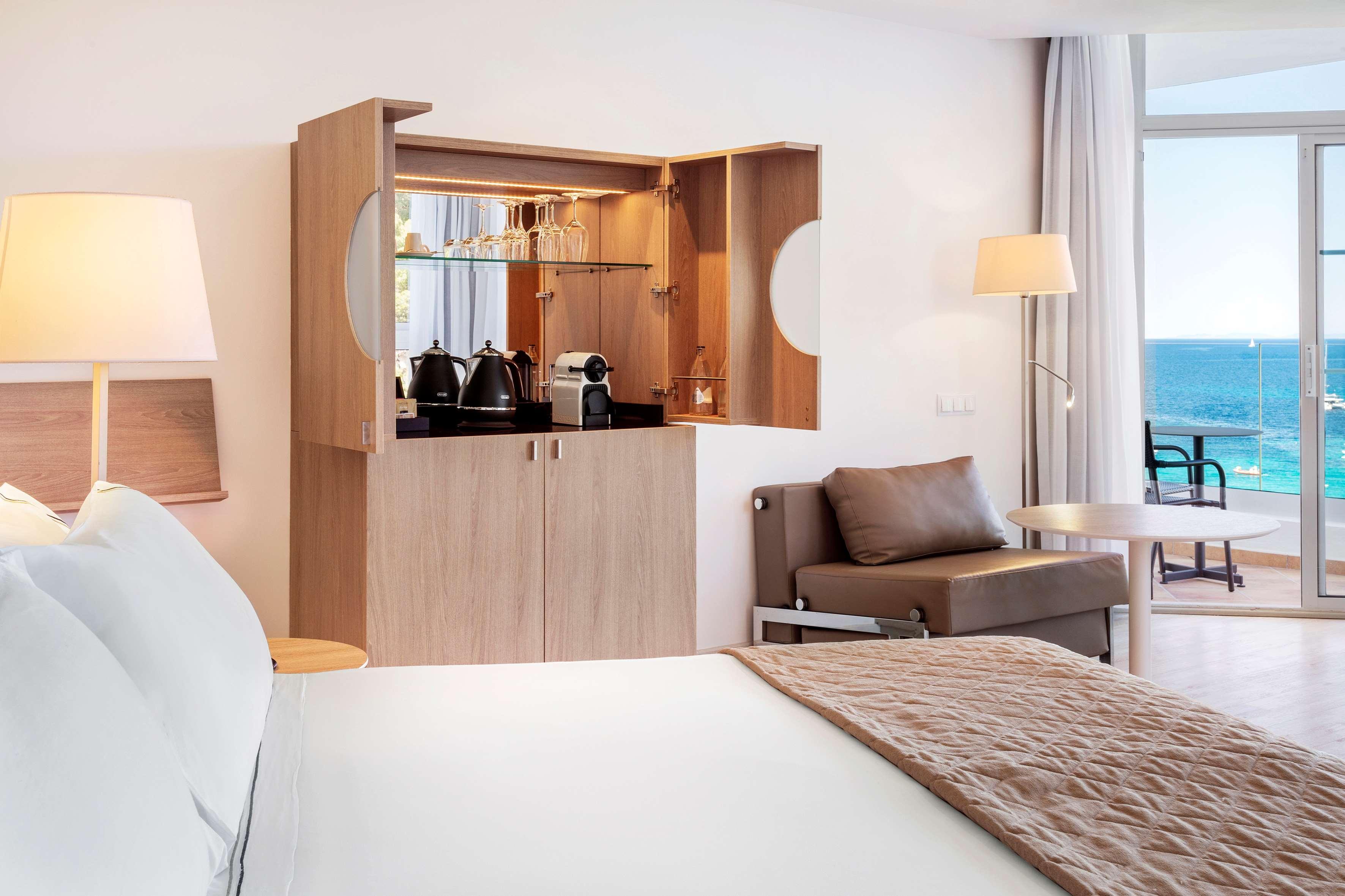 Meliá Cala Galdana 5*