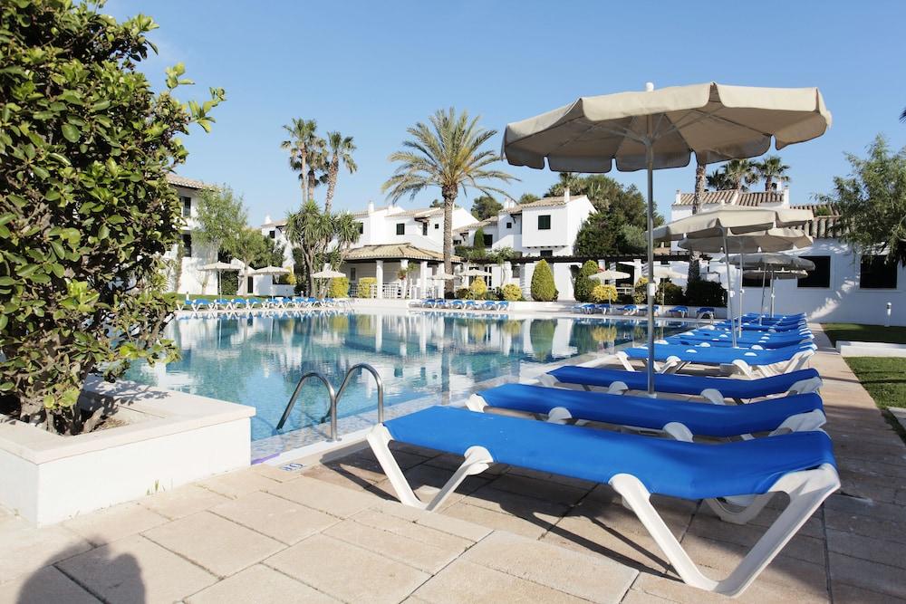 Aparthotel Grupotel Club Menorca 3*