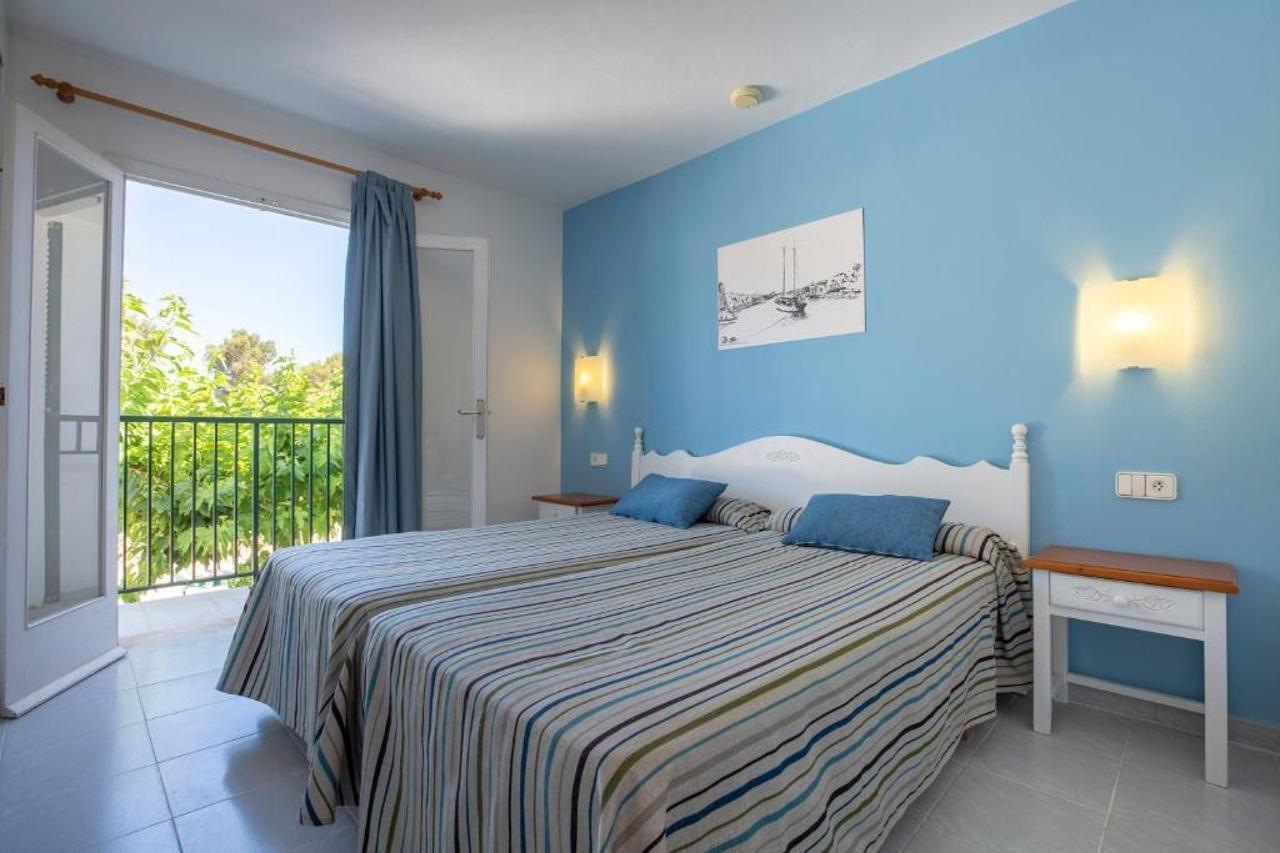 Hotel Menorca Caleta Playa 3*
