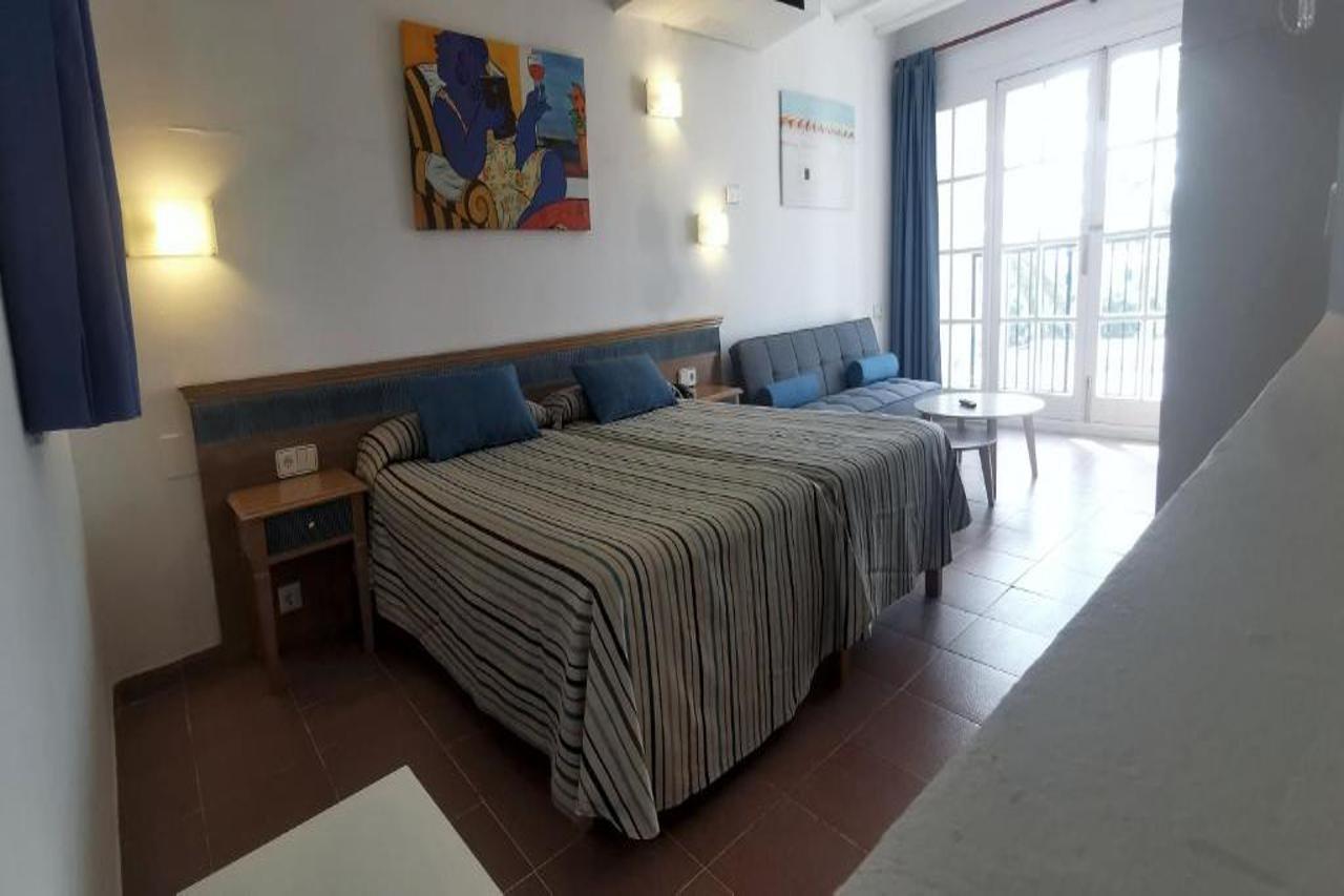 Hotel Menorca Caleta Playa 3*