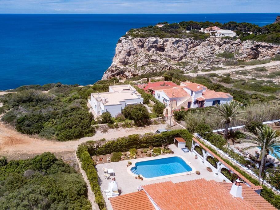 Villa Casa Honiol, Private And Spacious With Sea Views