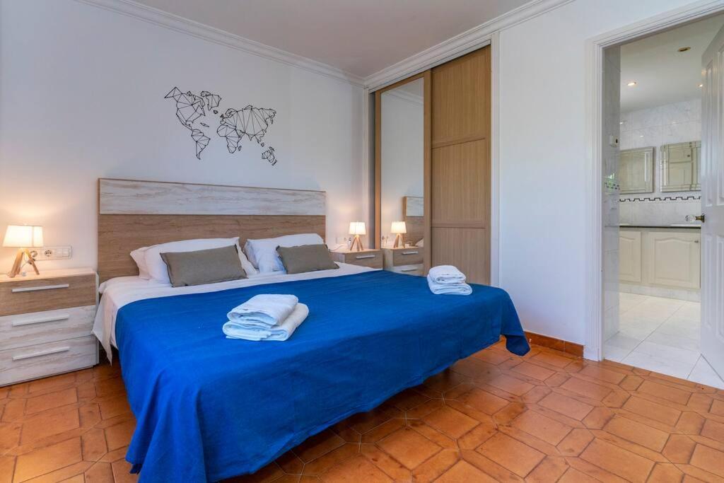 Villa Casa Honiol, Private And Spacious With Sea Views Cala En Porter (Menorca)