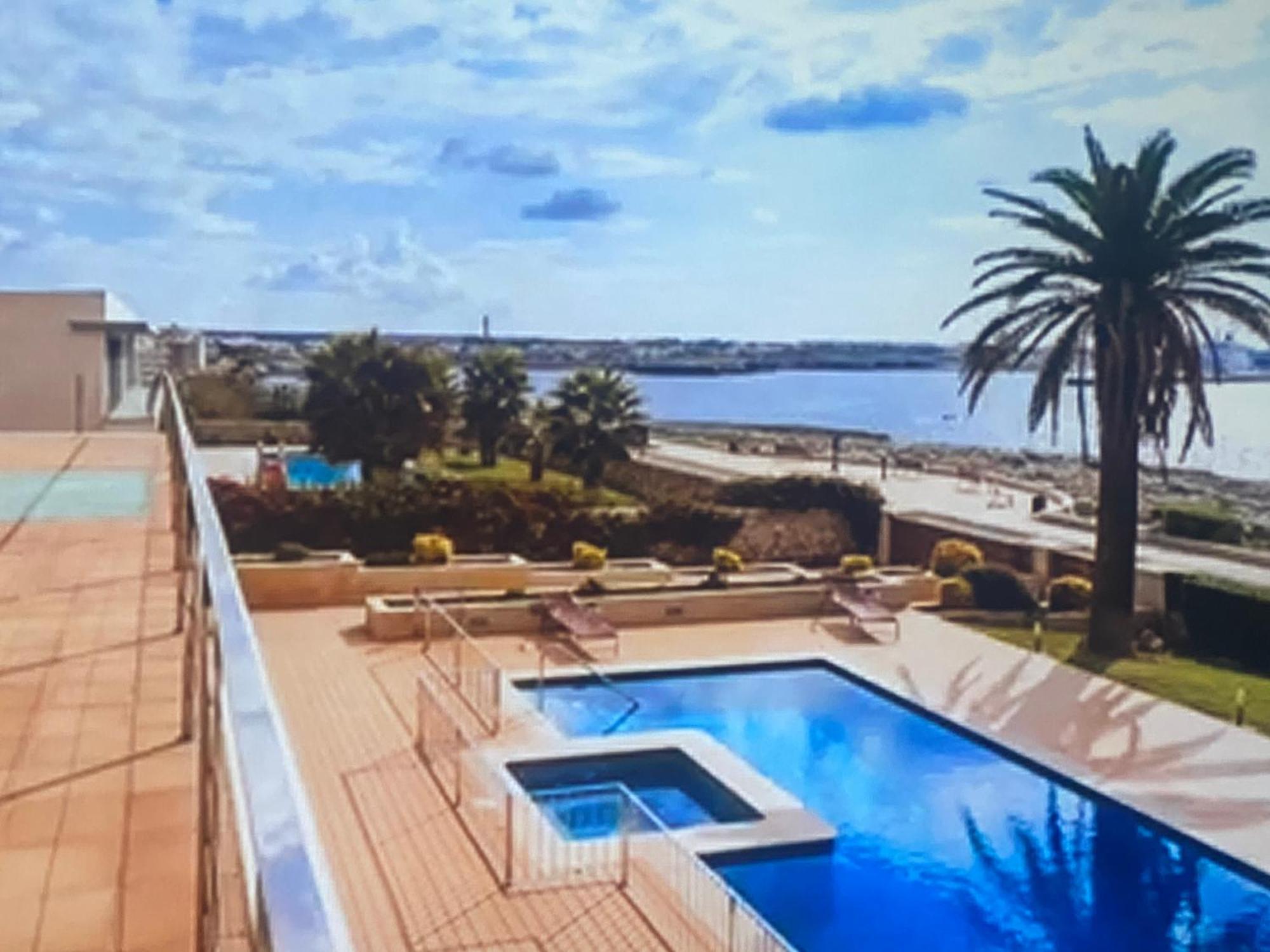 Casa Farola * Cala'N Blanes (Menorca)
