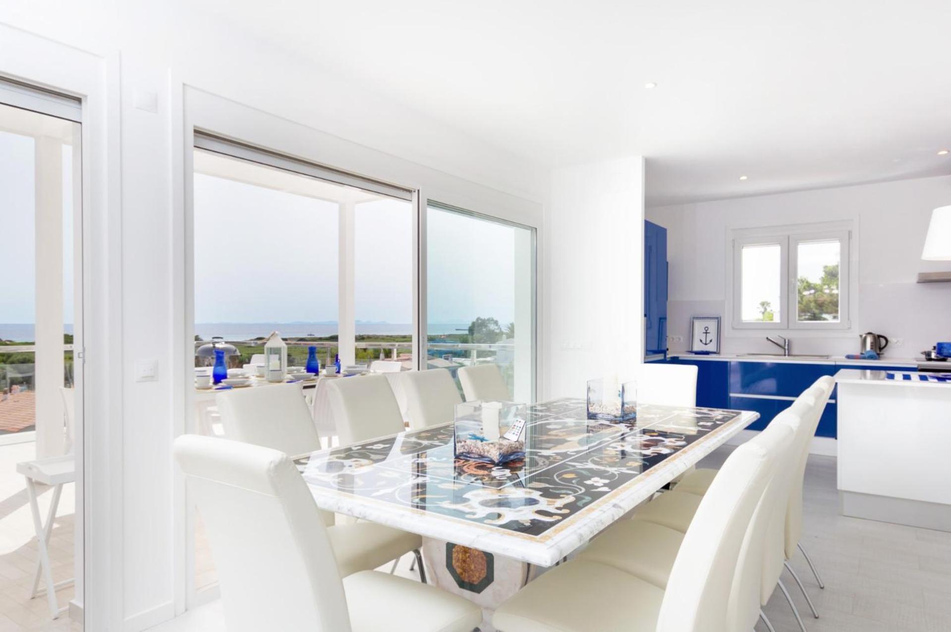 Villa Paradise Son Bou By *