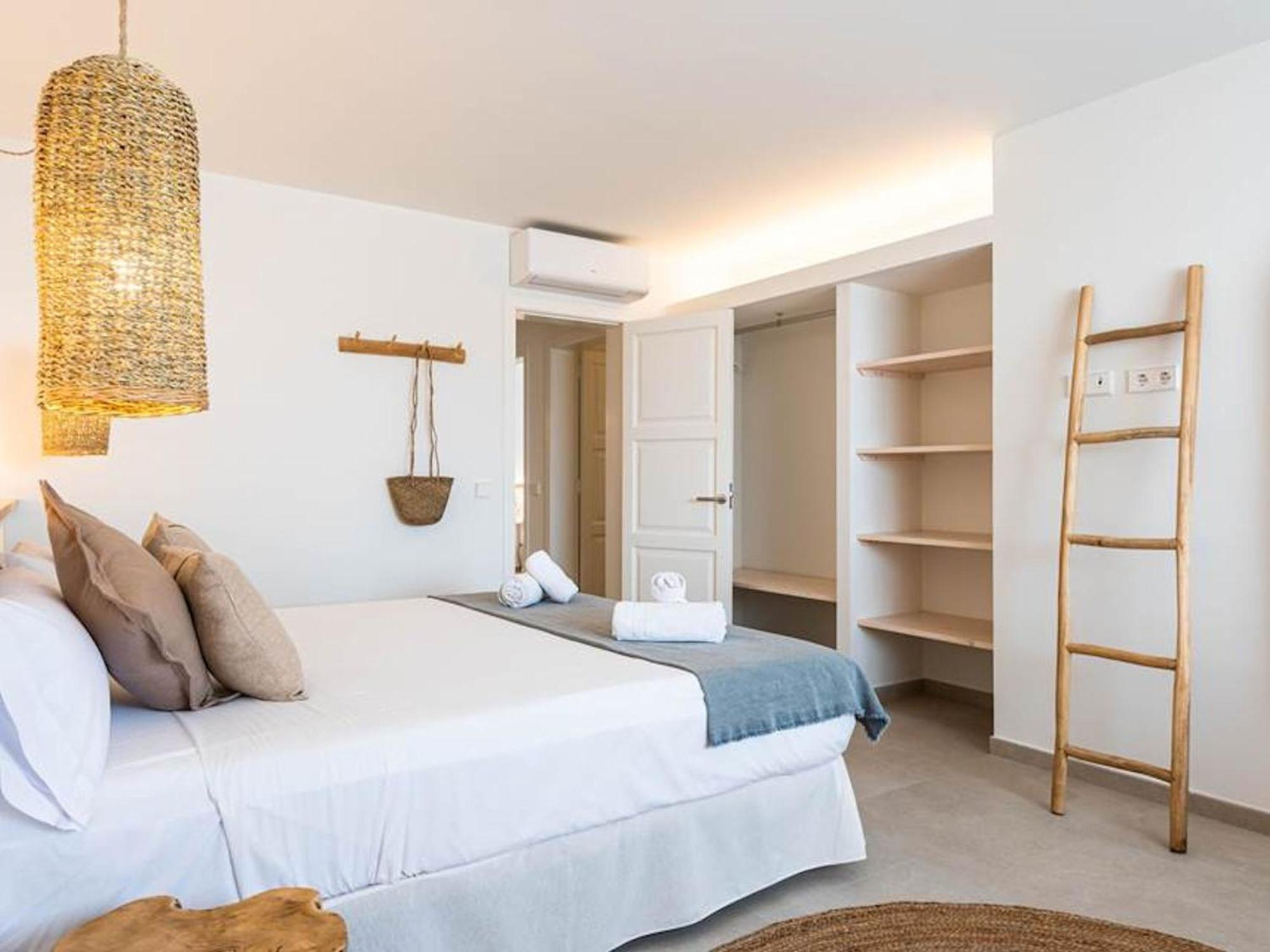 50 Atalis Menorca Villa *