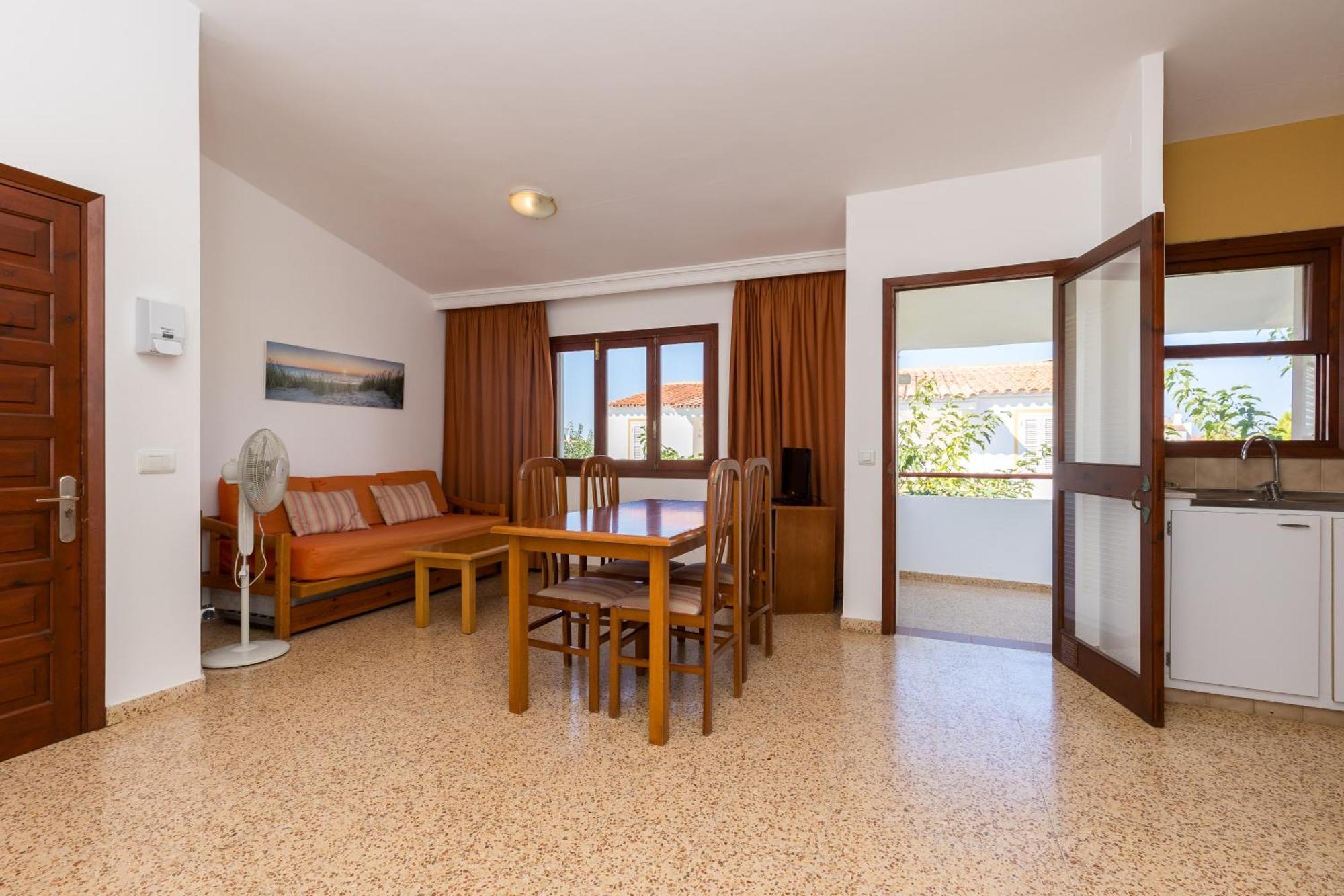 Casa Del Sol * Cala Blanca (Menorca)