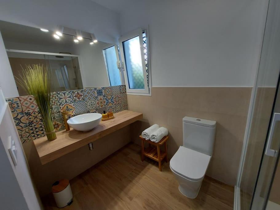 Villa Juanes. Encanto, Privacidad Y Relax. Cala'N Bosch (Menorca)