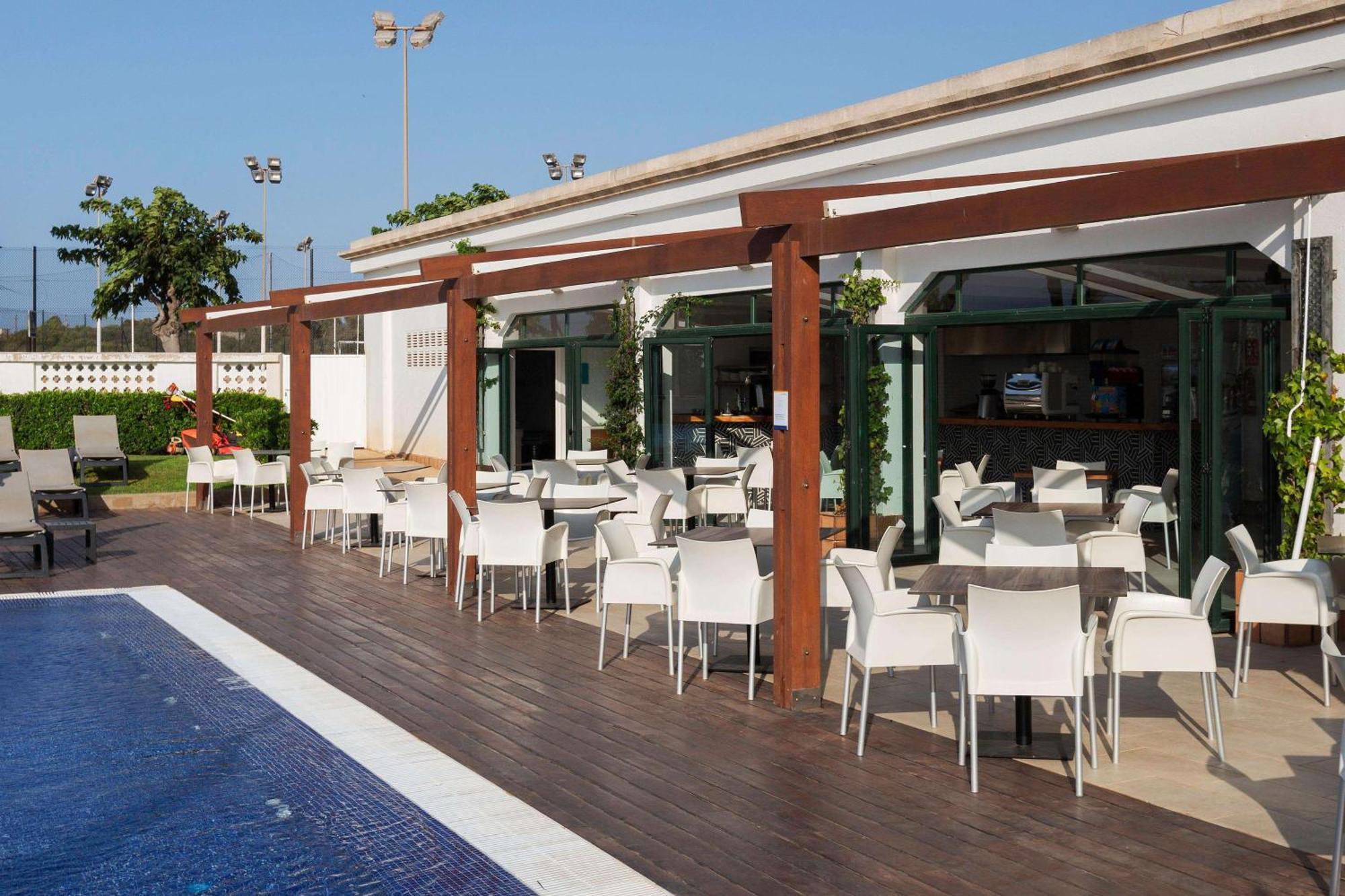 Hotel Portblue San Luis 4*