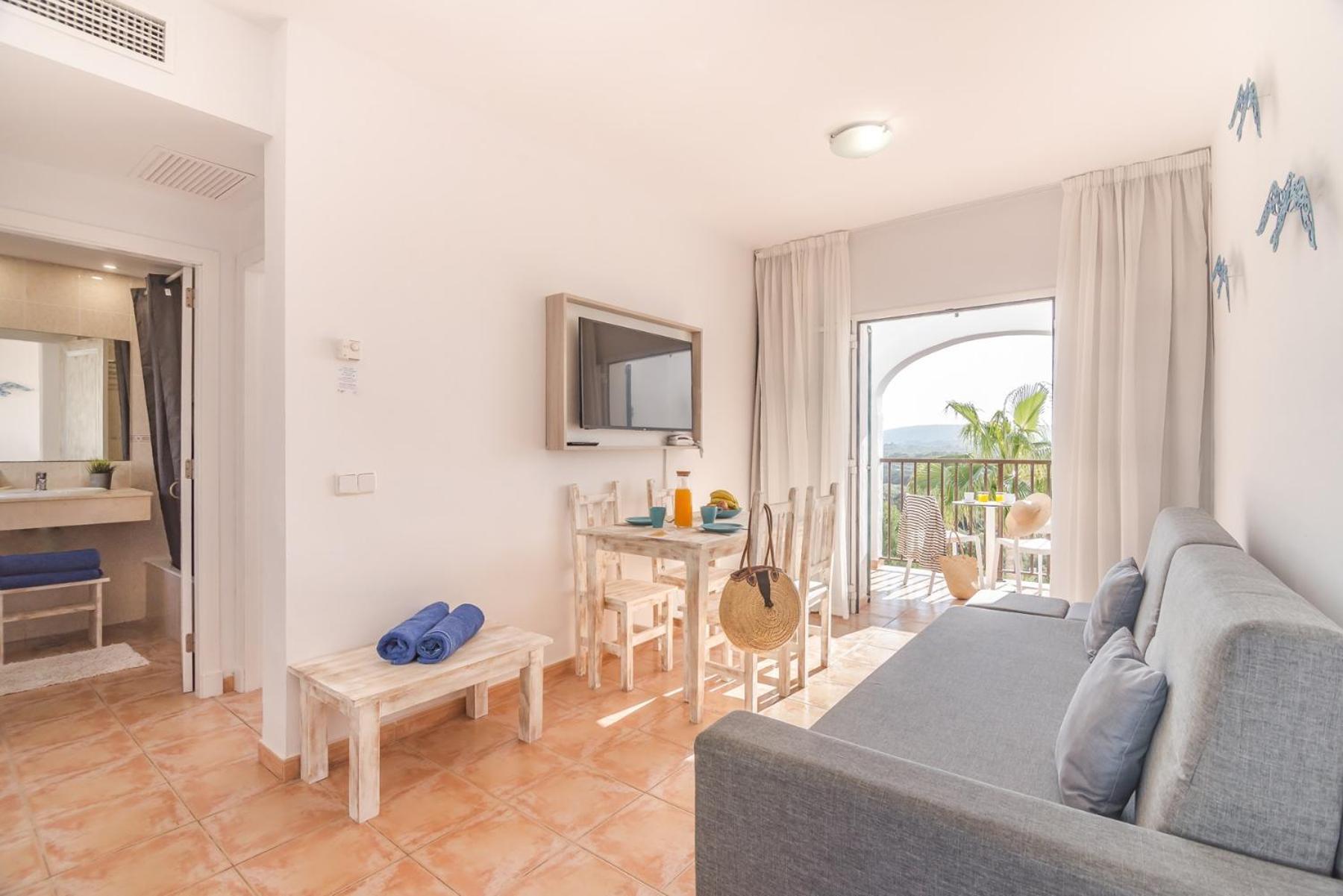 Fergus Club Carema Splash Aparthotel 4*