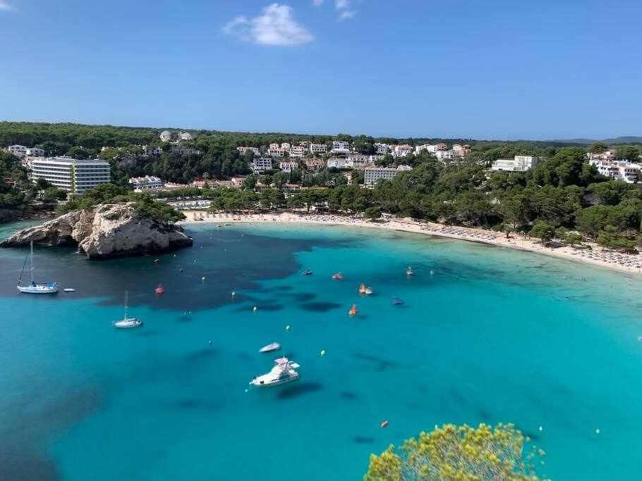 Pregonda Con Piscina Y Junto A Playa Apartamento