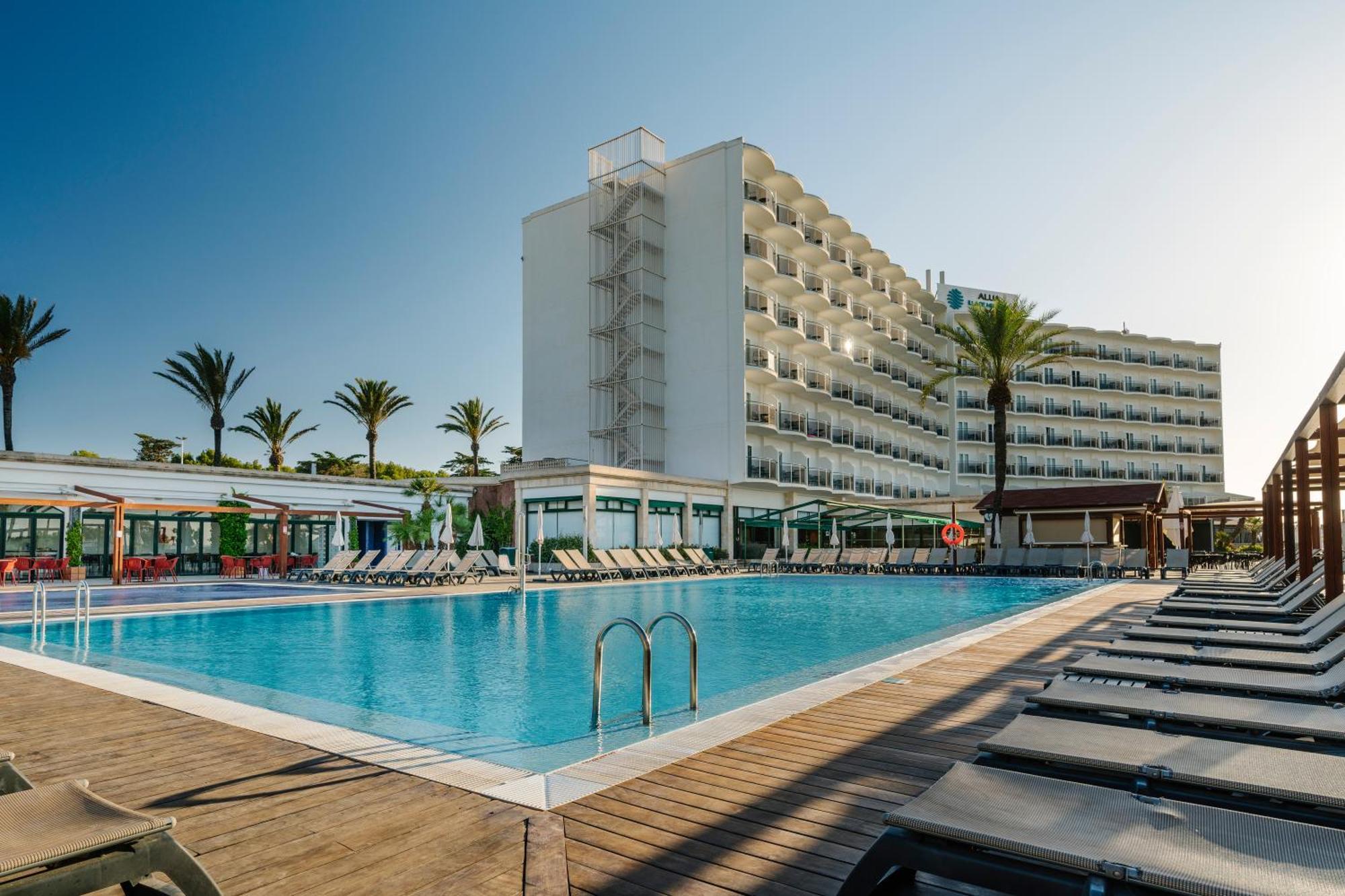 Portblue San Luis S'Algar