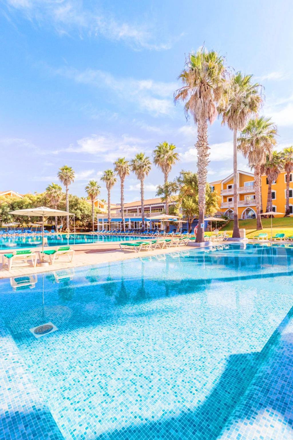 Vibra Blanc Palace Aparthotel 4*