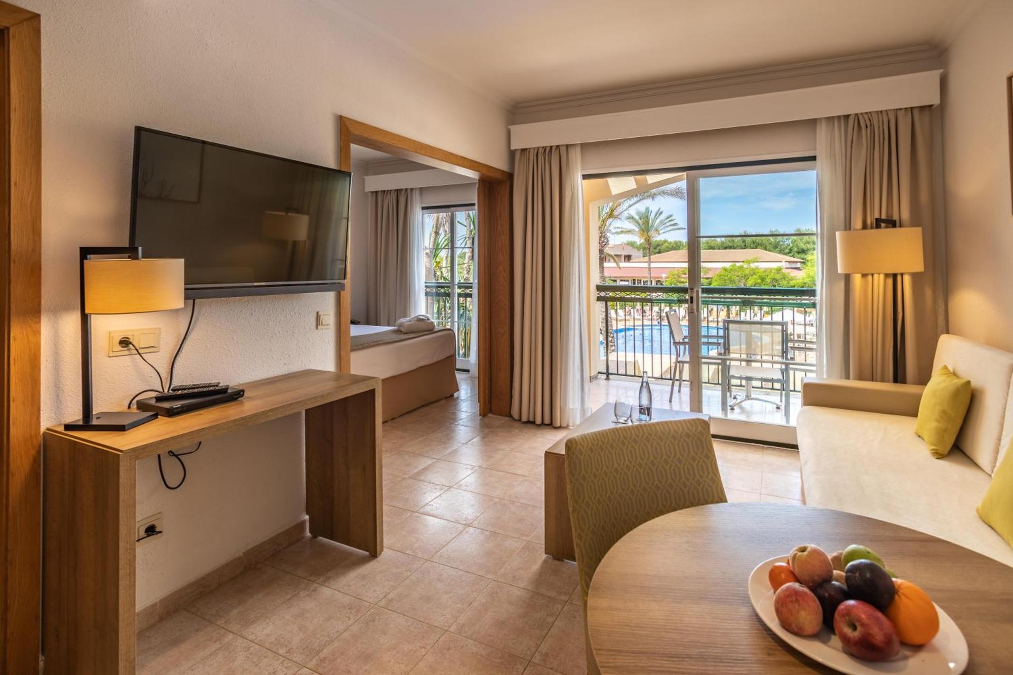 Zafiro Menorca 4* Cala'N Bosch (Menorca)