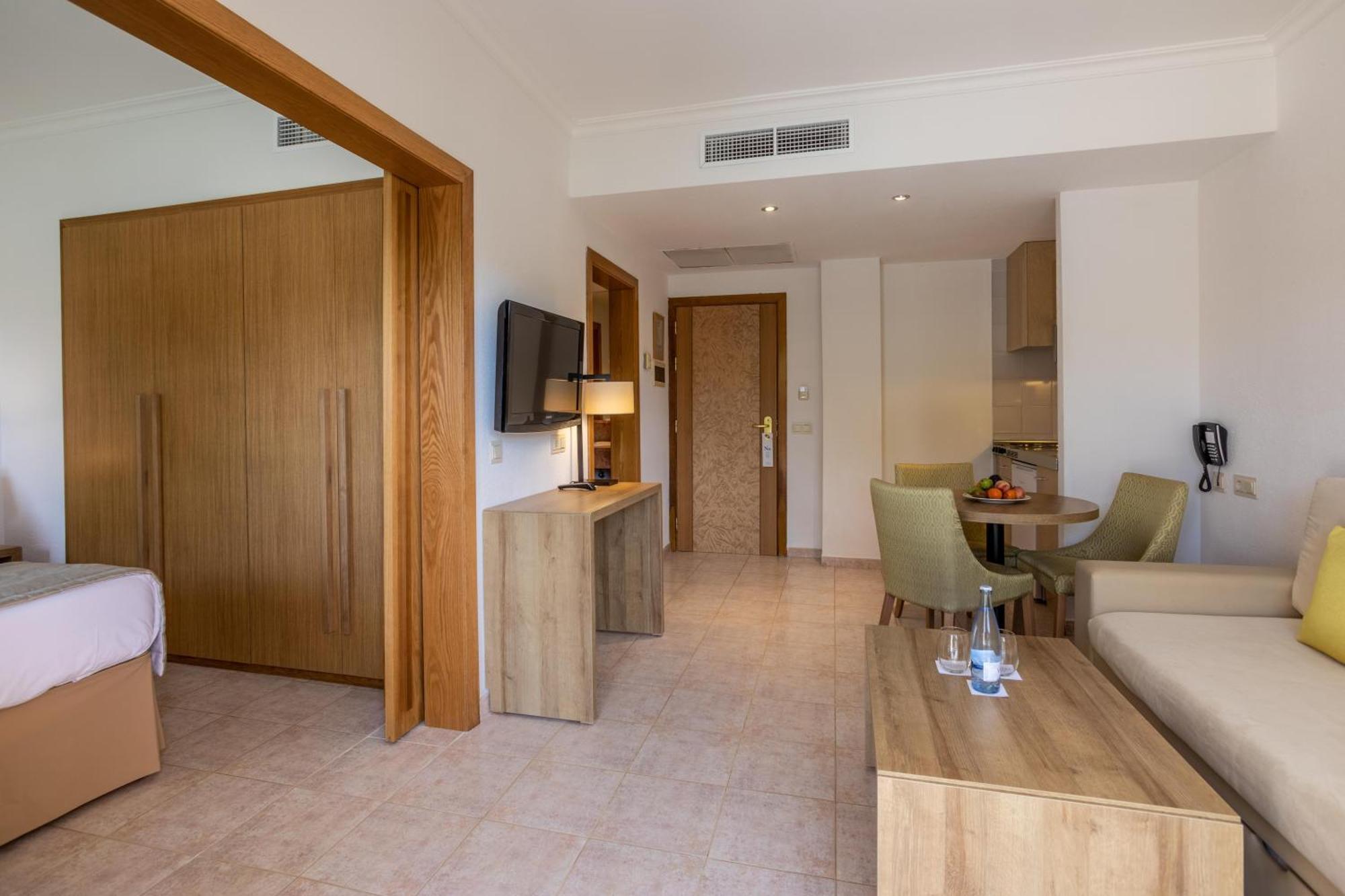 Apartahotel Zafiro Menorca