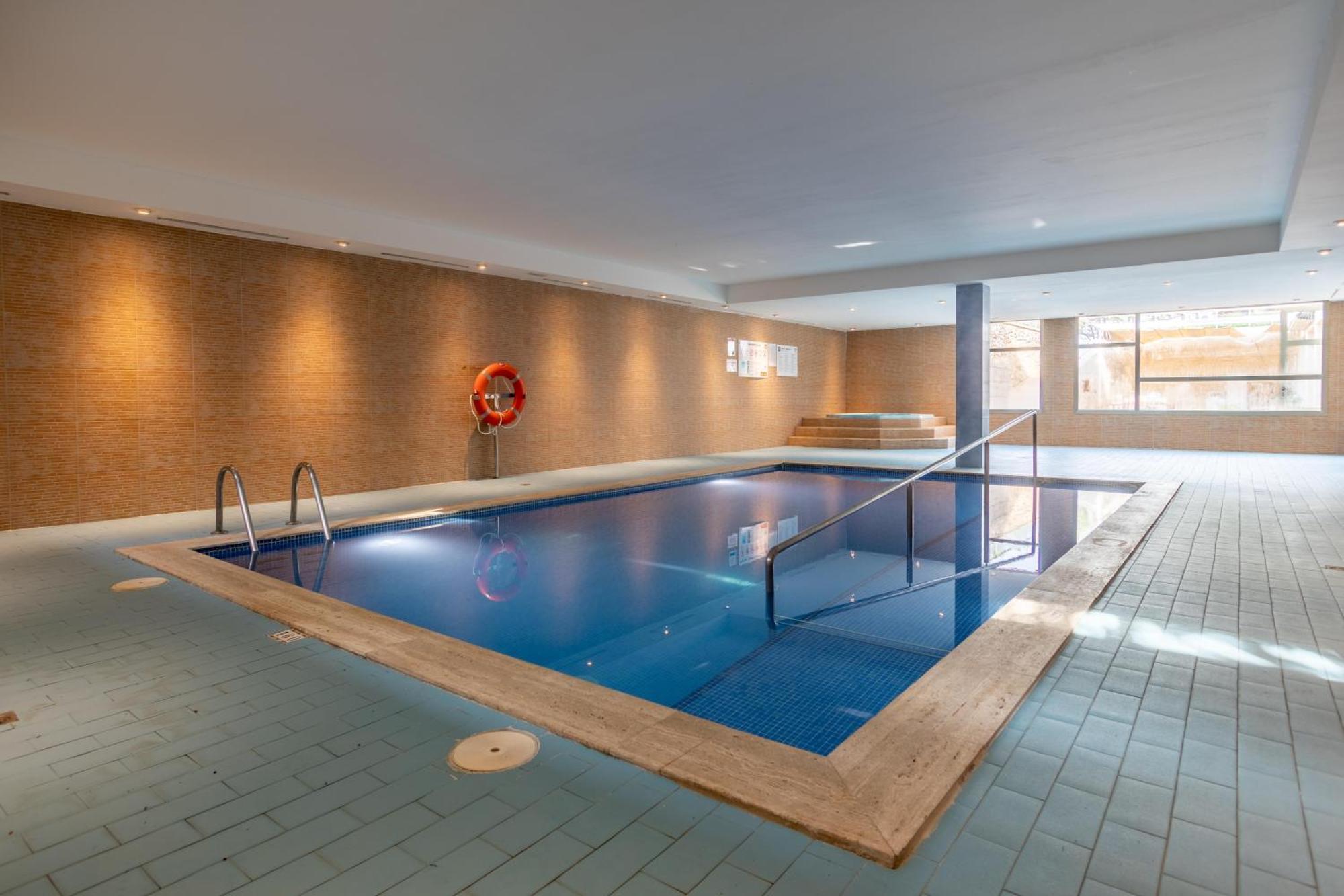 Apartahotel Zafiro Menorca Cala'N Bosch (Menorca)
