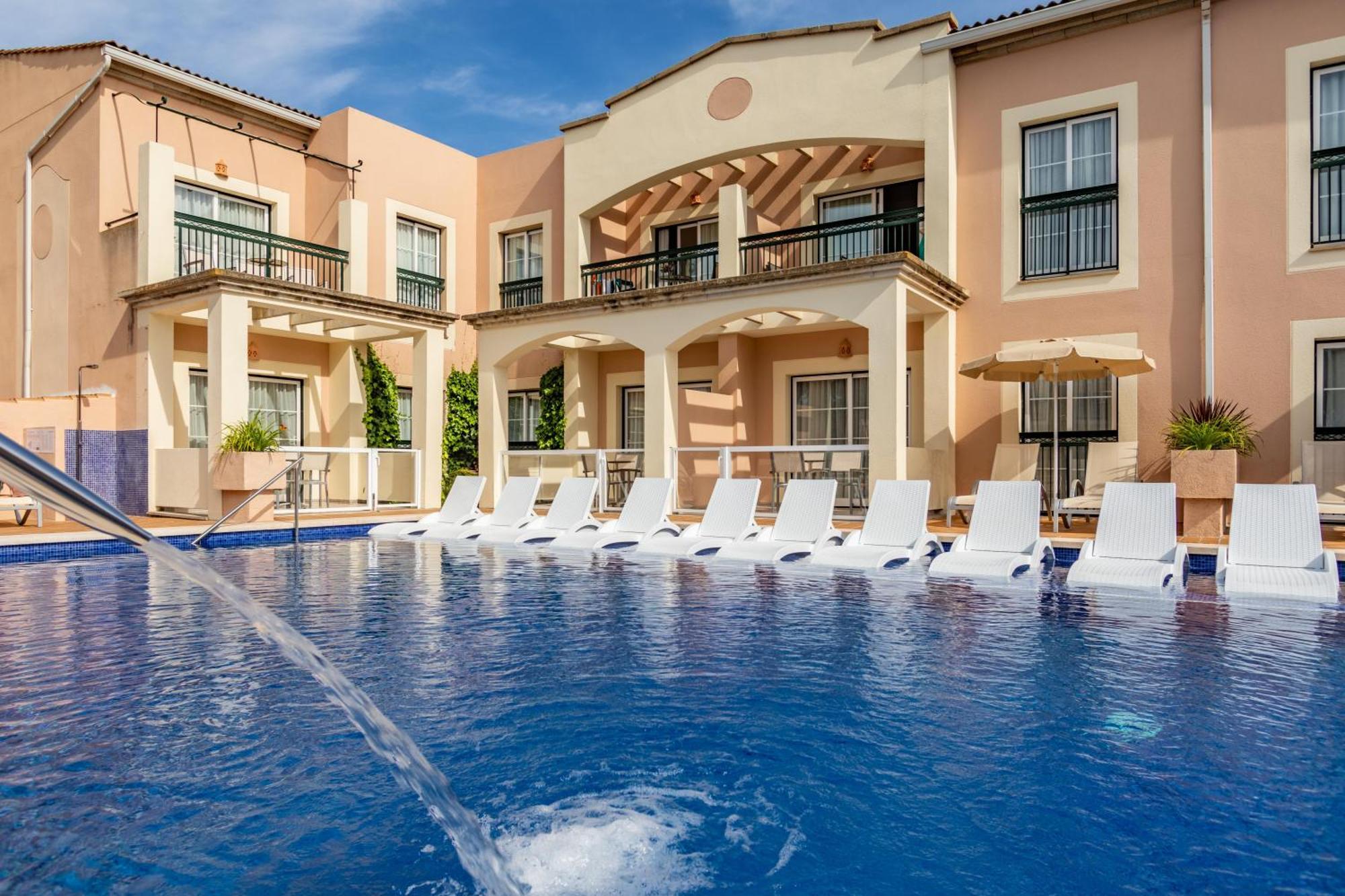 Zafiro Menorca Apartahotel 4*