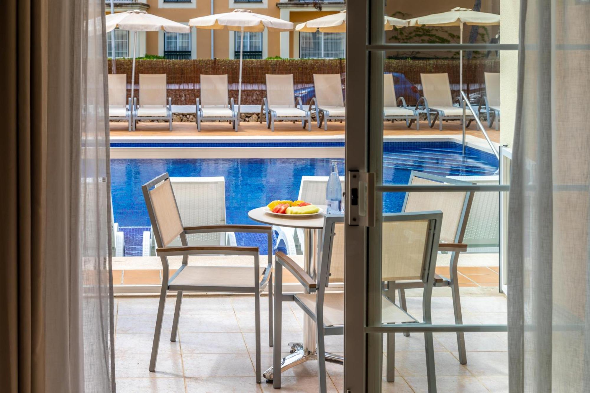 Apartahotel Zafiro Menorca 4*