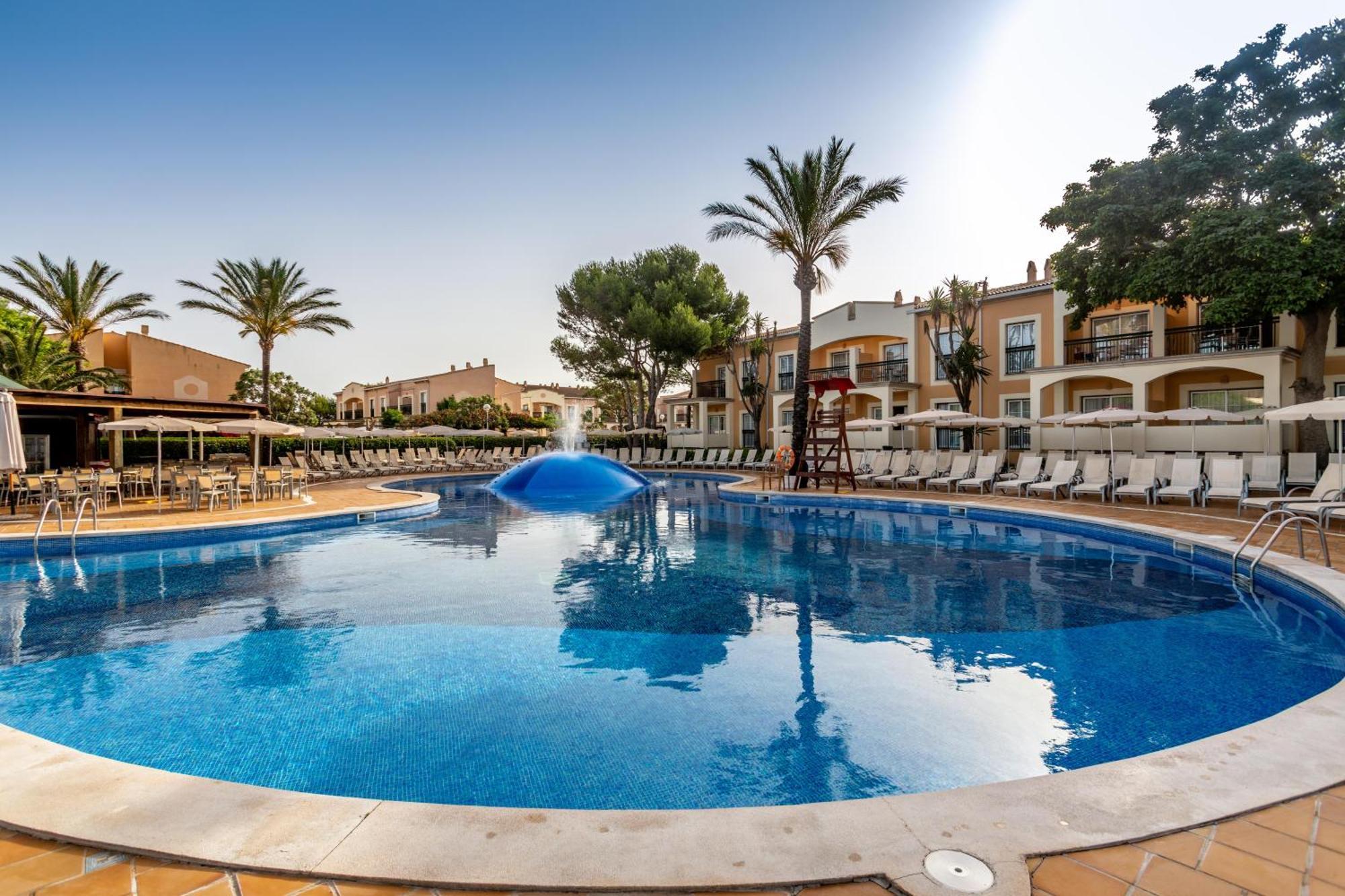 Zafiro Menorca Apartahotel
