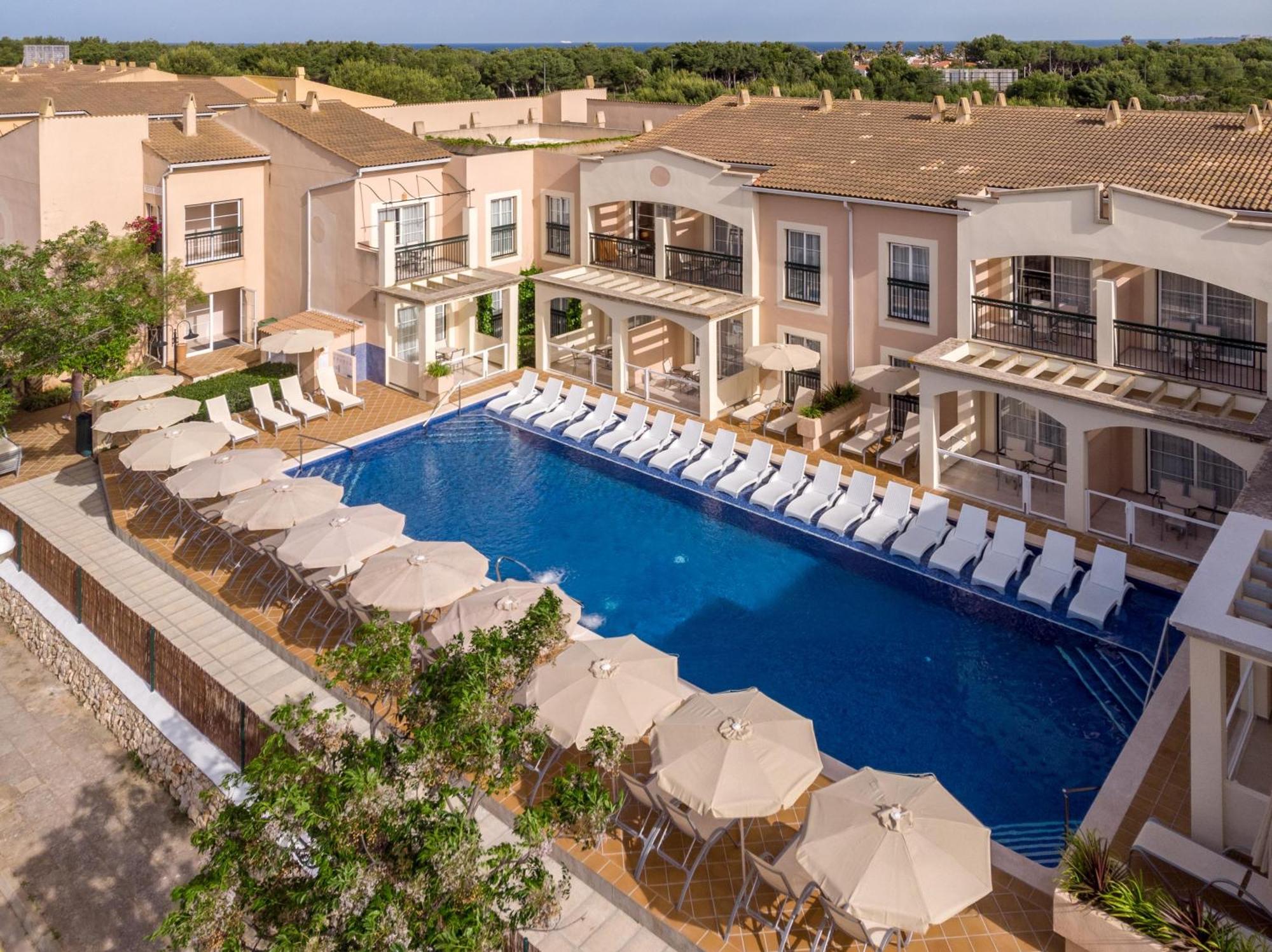 Zafiro Menorca Apartahotel