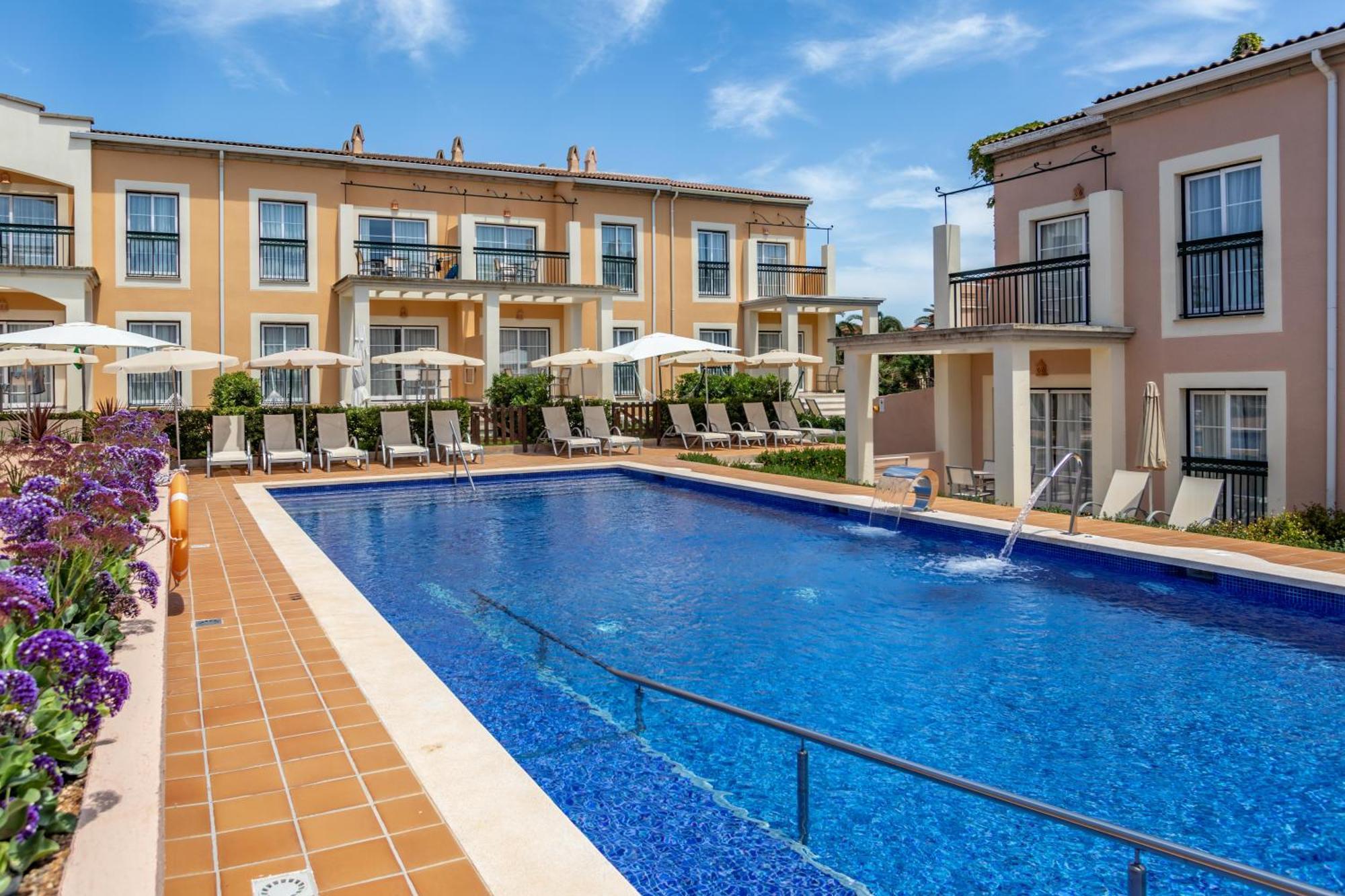 Apartahotel Zafiro Menorca Cala'N Bosch (Menorca)