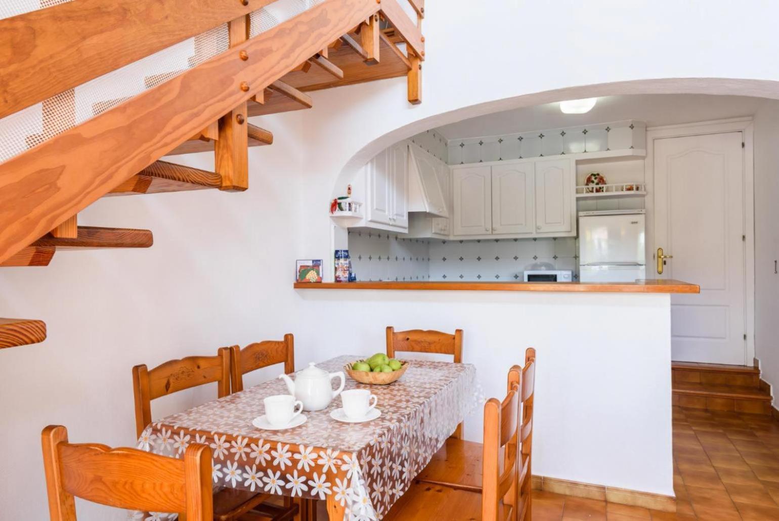 Eulalia Uno Villa