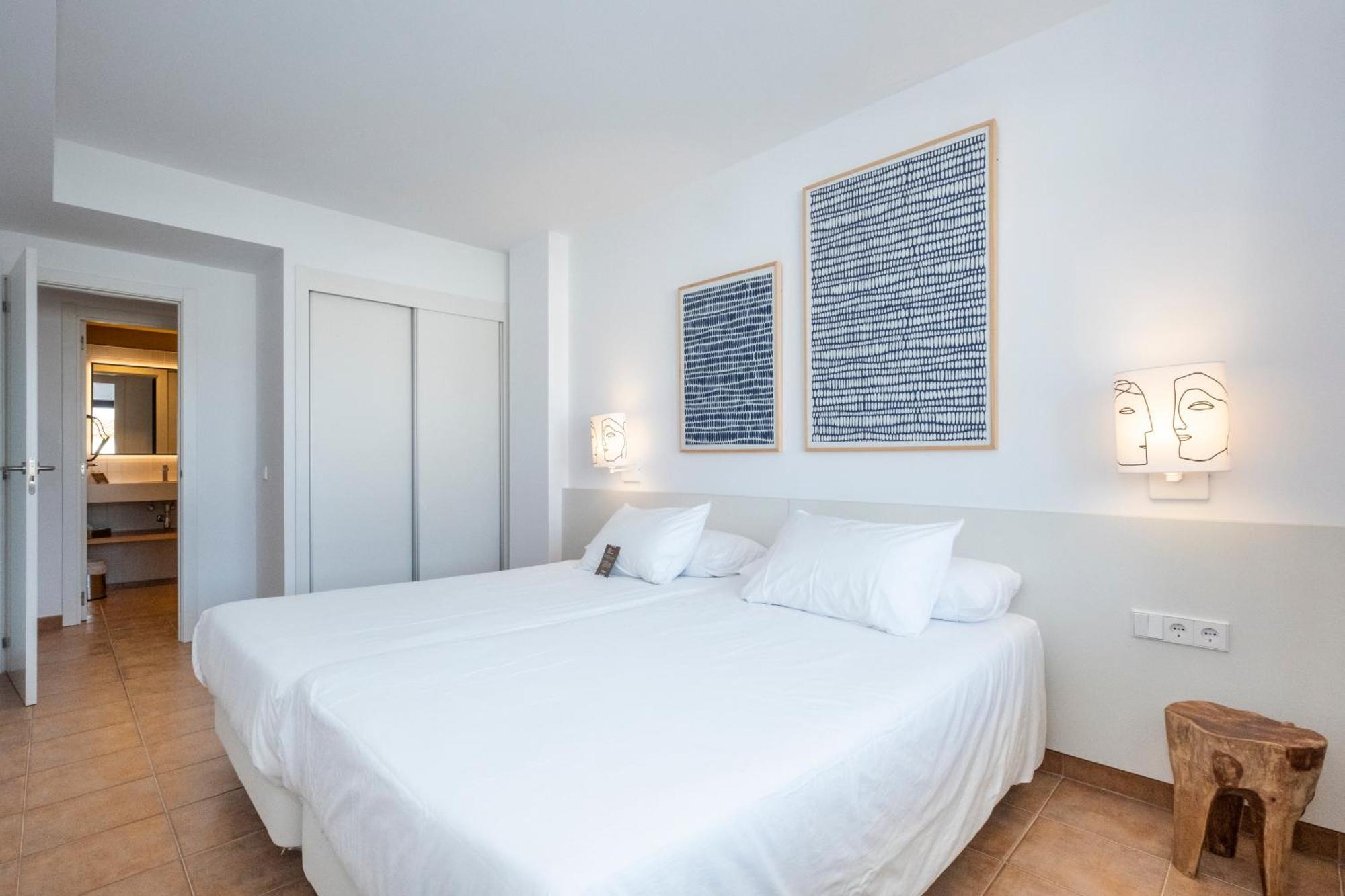 Calallonga Menorca Hotel 4*