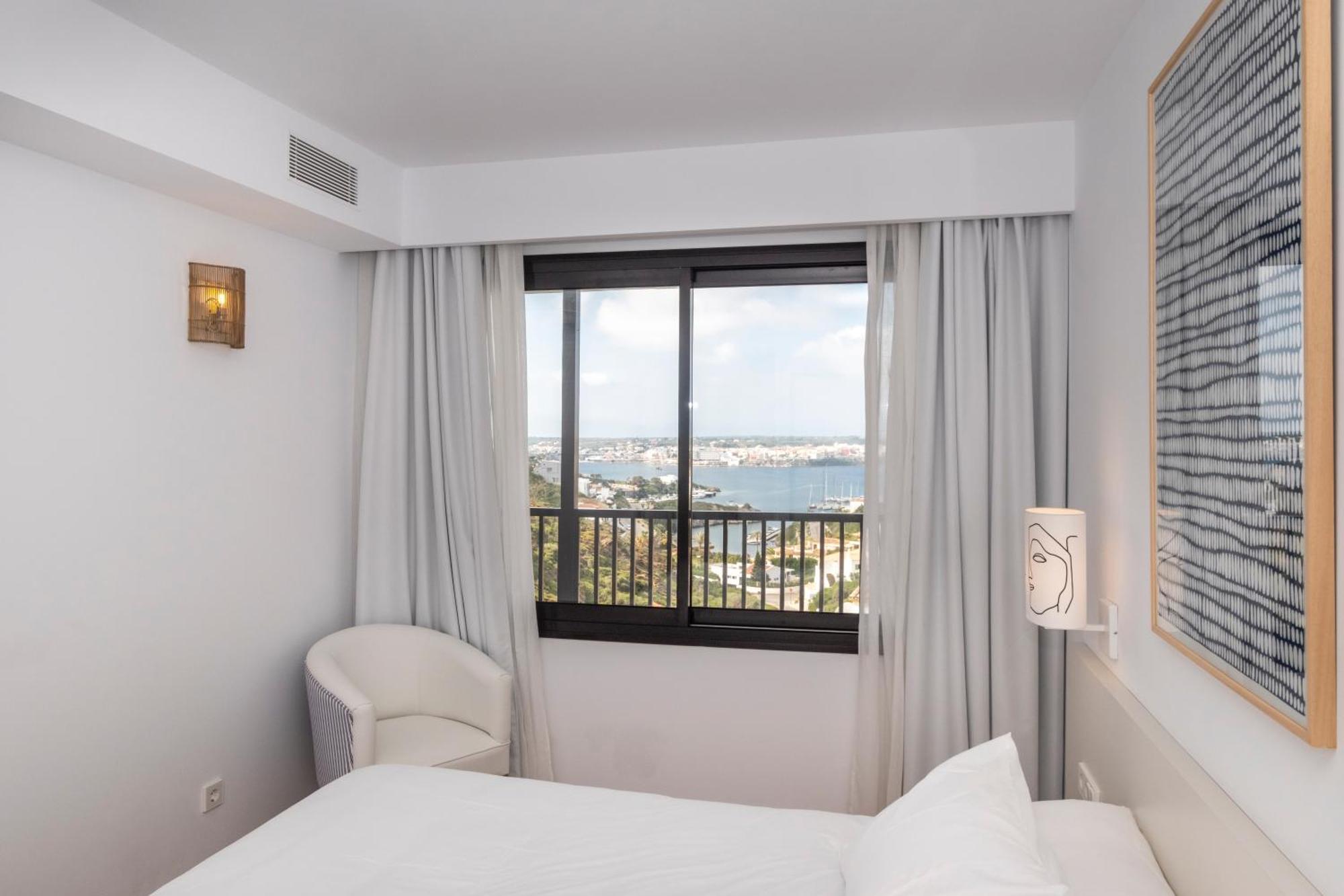 Calallonga Menorca Hotel 4*